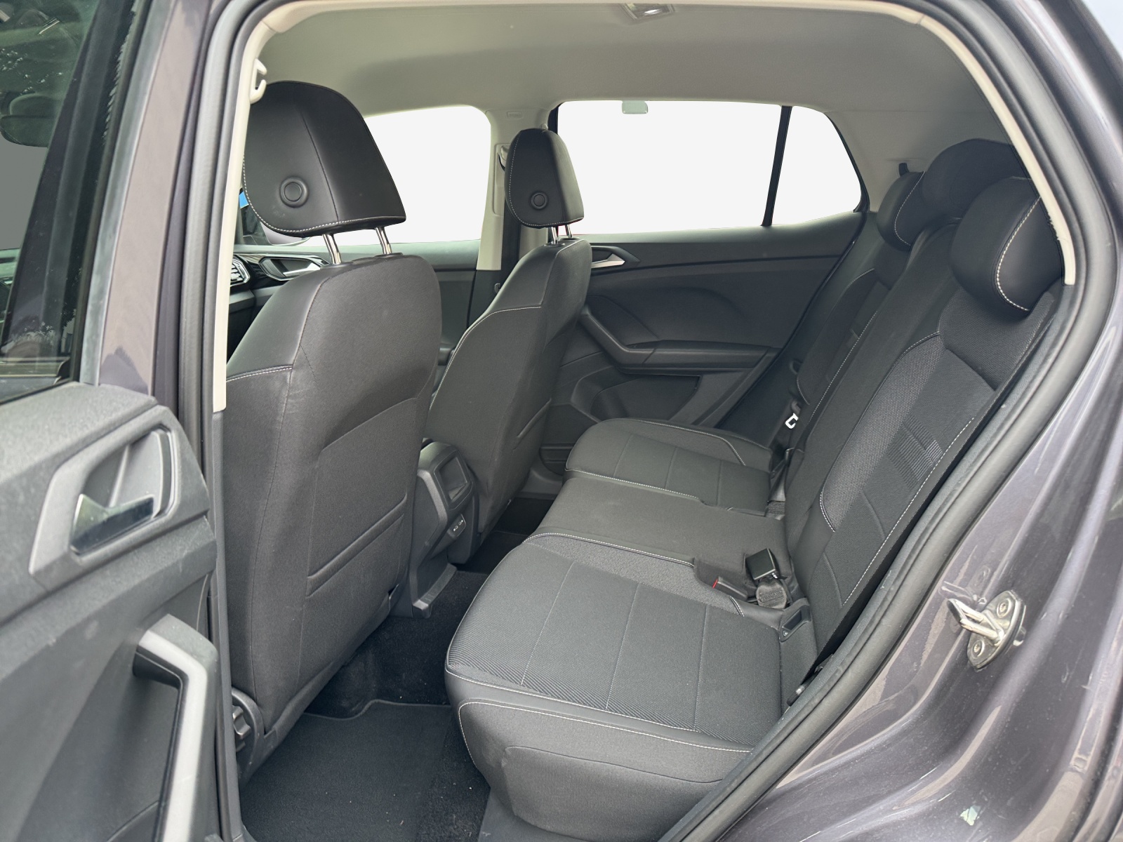 VW T-Cross 1.0 TSI Style DSG-image-11