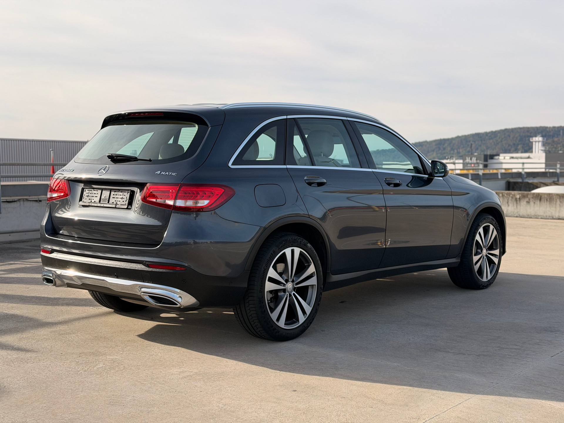 MERCEDES-BENZ GLC 250d Off-Road 4Matic 9G-Tronic-image-3