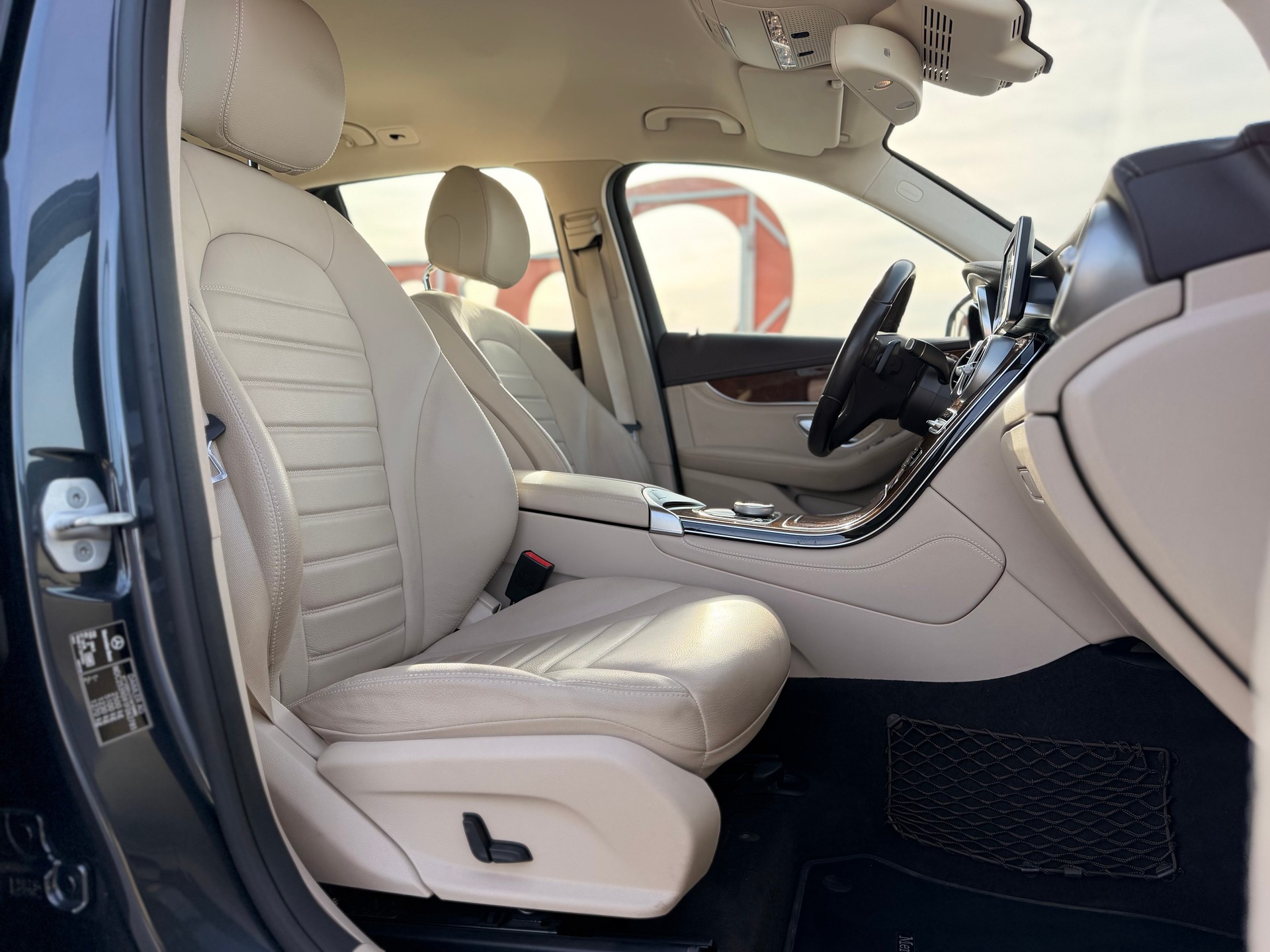 MERCEDES-BENZ GLC 250d Off-Road 4Matic 9G-Tronic-image-10