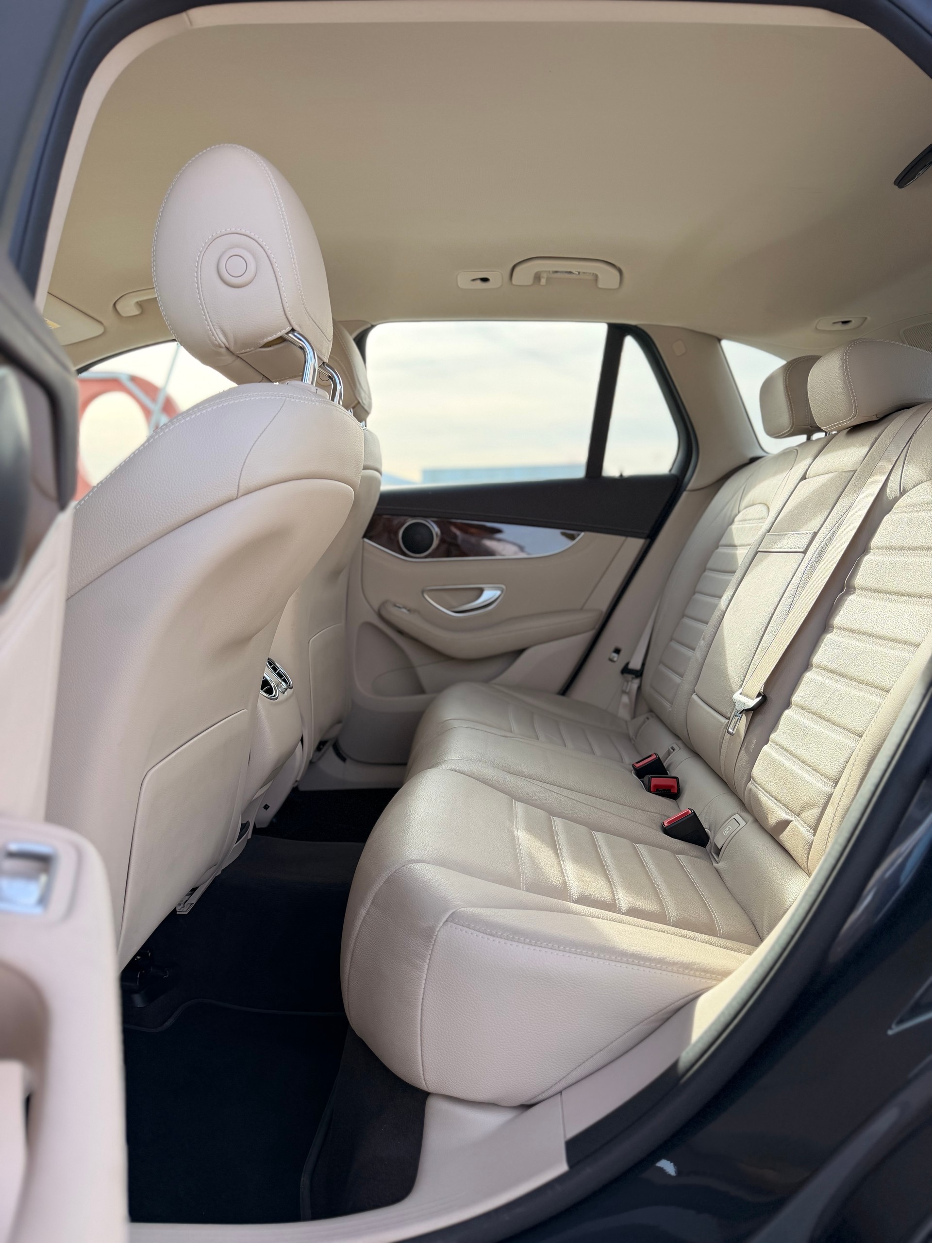 MERCEDES-BENZ GLC 250d Off-Road 4Matic 9G-Tronic-image-13