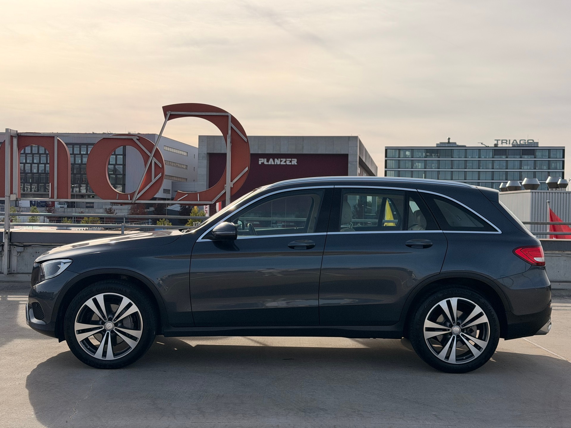 MERCEDES-BENZ GLC 250d Off-Road 4Matic 9G-Tronic-image-5