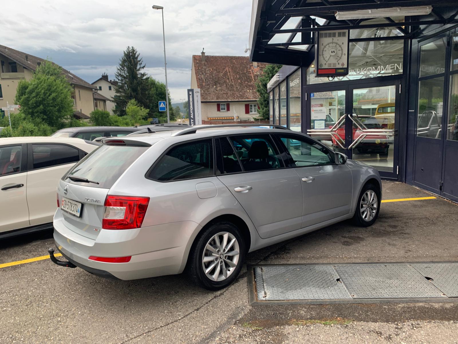 SKODA 1.8 TSI Ambition 4x4 DSG-image-3