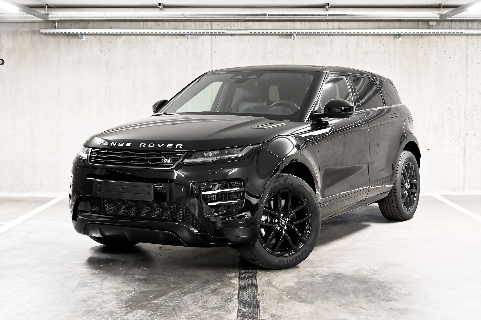 LAND ROVER Range Rover Evoque 1.5 T 270e Hoxton Edition-image-0