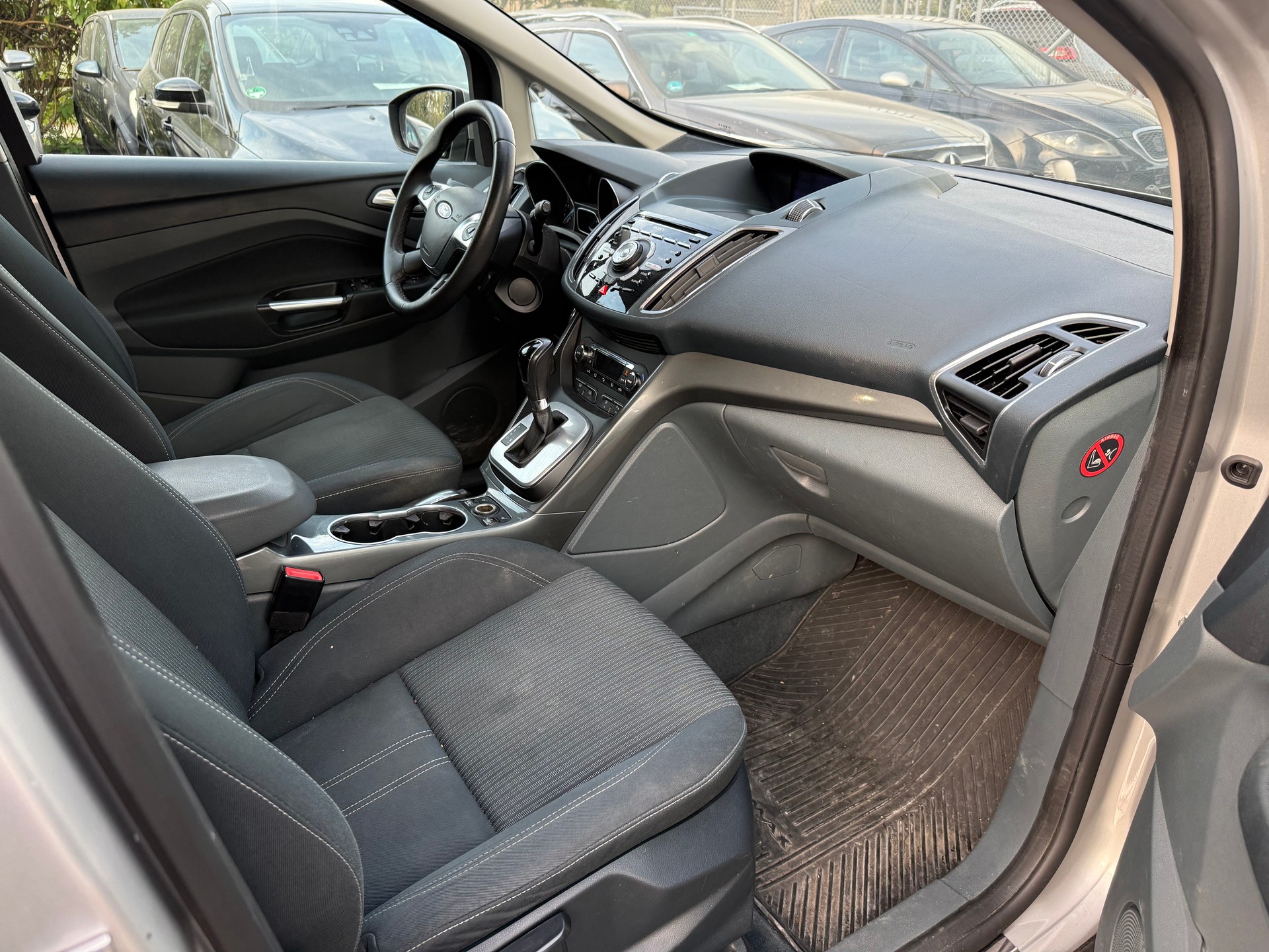 FORD C-Max 2.0 TDCi Carving PowerShift-image-7