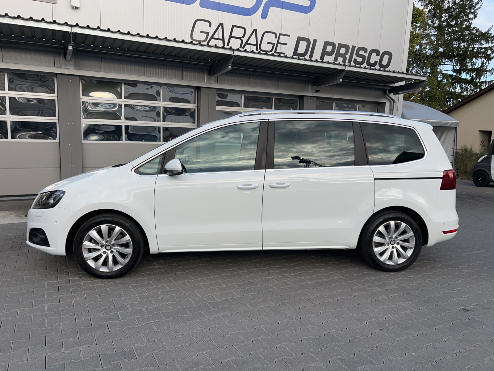SEAT Alhambra 2.0 TDI Style Advanced DSG-image-1