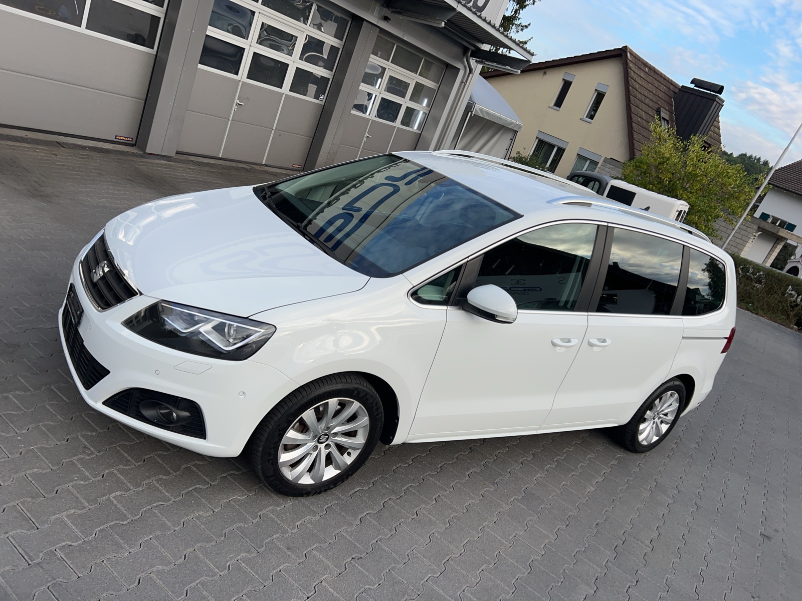 SEAT Alhambra 2.0 TDI Style Advanced DSG-image-16