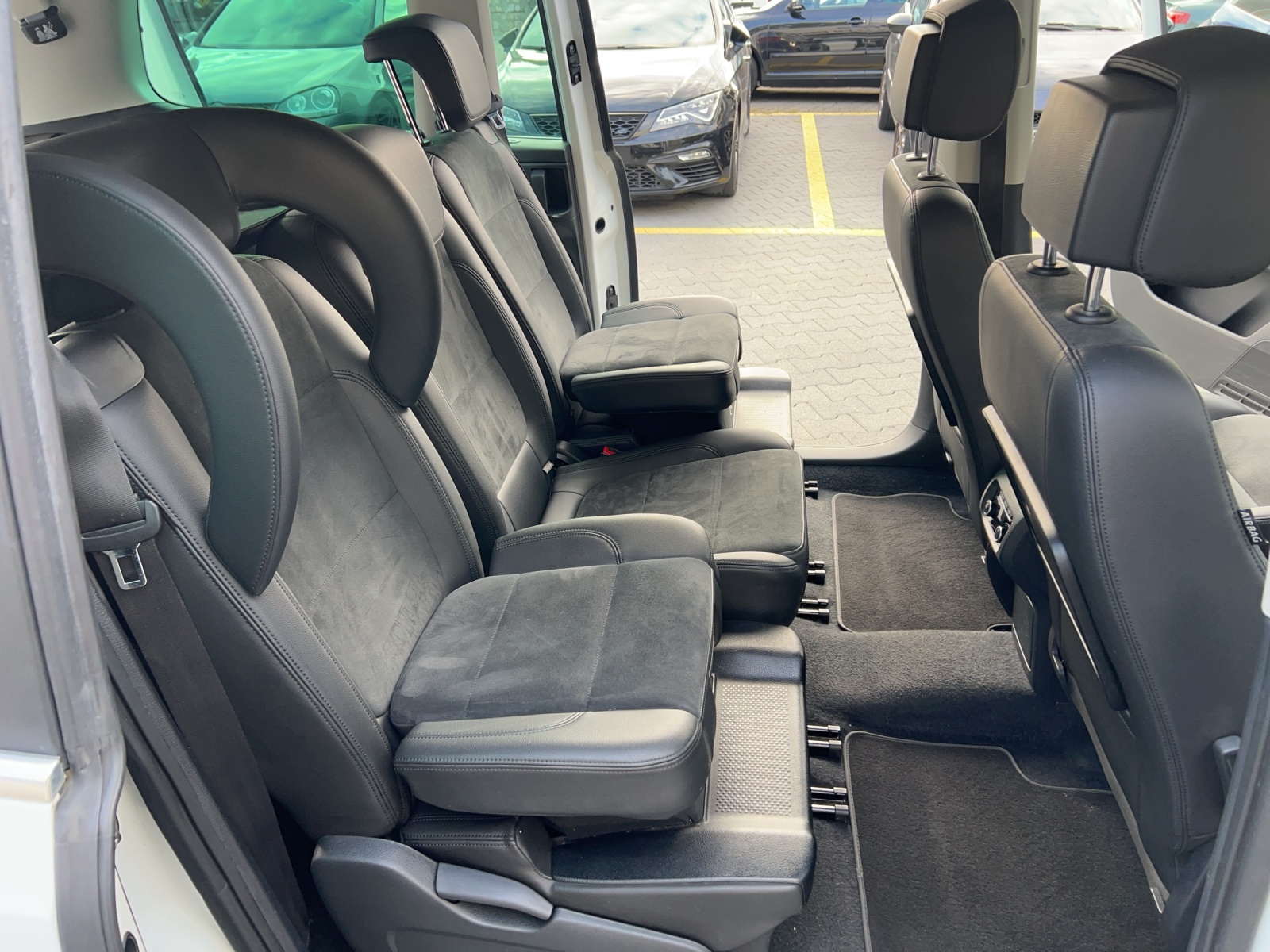 SEAT Alhambra 2.0 TDI Style Advanced DSG-image-8