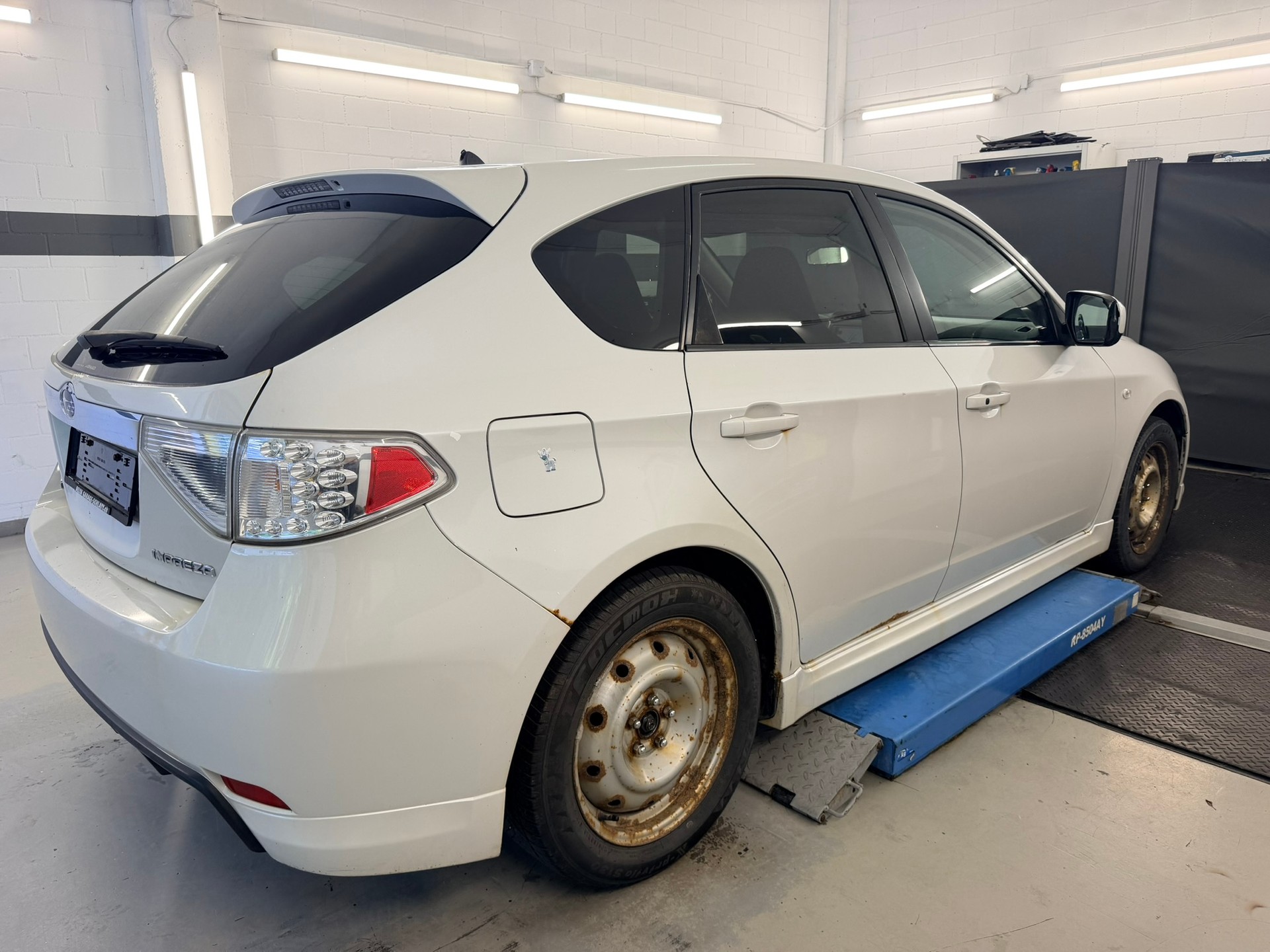 SUBARU Impreza 2.0R Comfort S-image-2