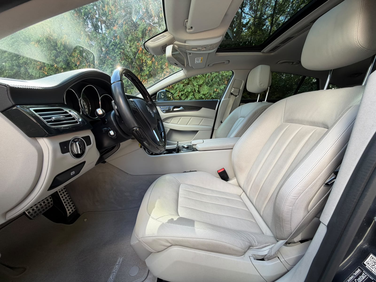 MERCEDES-BENZ CLS SB 350 CDI AMG LINE Executive 4Matic 7G-Tronic-image-8