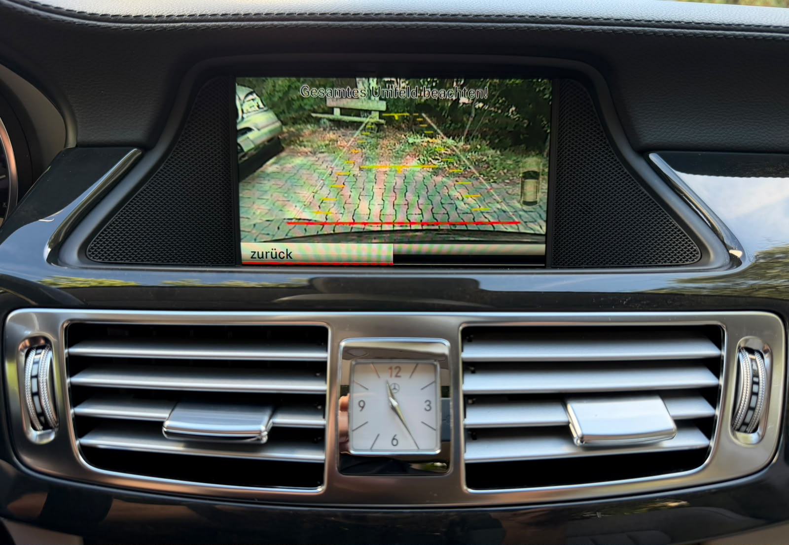 MERCEDES-BENZ CLS SB 350 CDI AMG LINE Executive 4Matic 7G-Tronic-image-26