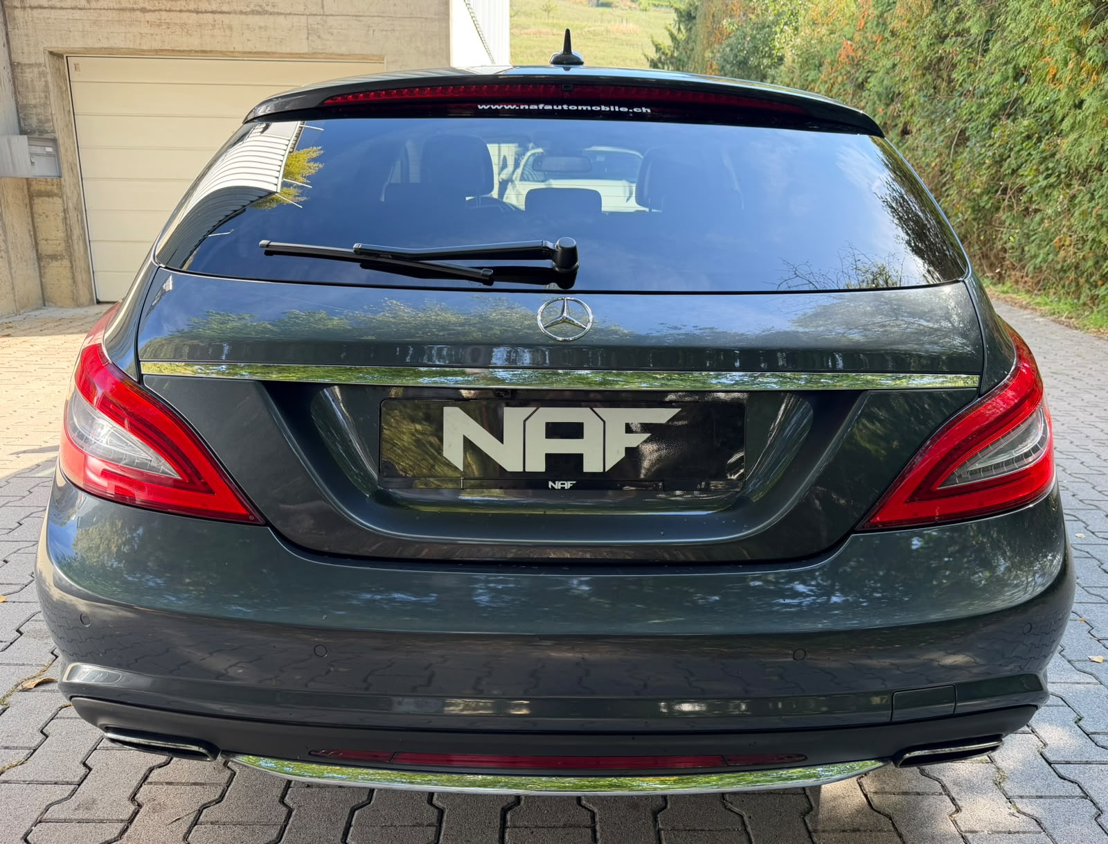 MERCEDES-BENZ CLS SB 350 CDI AMG LINE Executive 4Matic 7G-Tronic-image-3