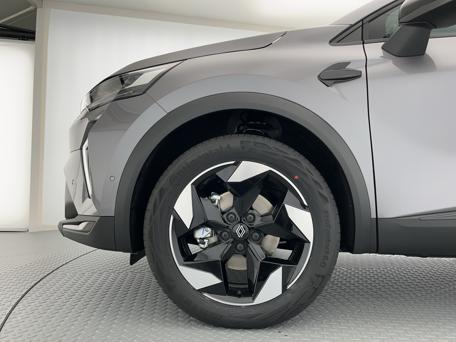RENAULT Captur 1.8 E-Tech techno-image-5