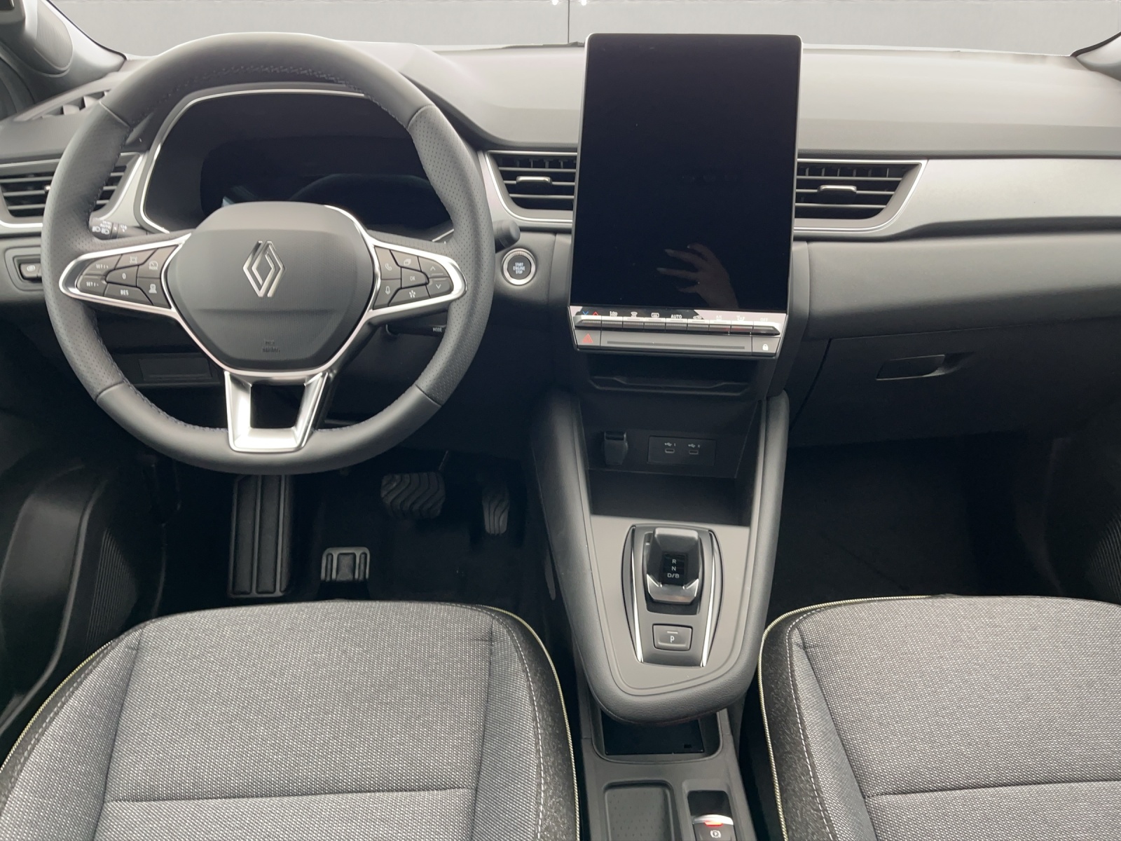 RENAULT Captur 1.8 E-Tech techno-image-8