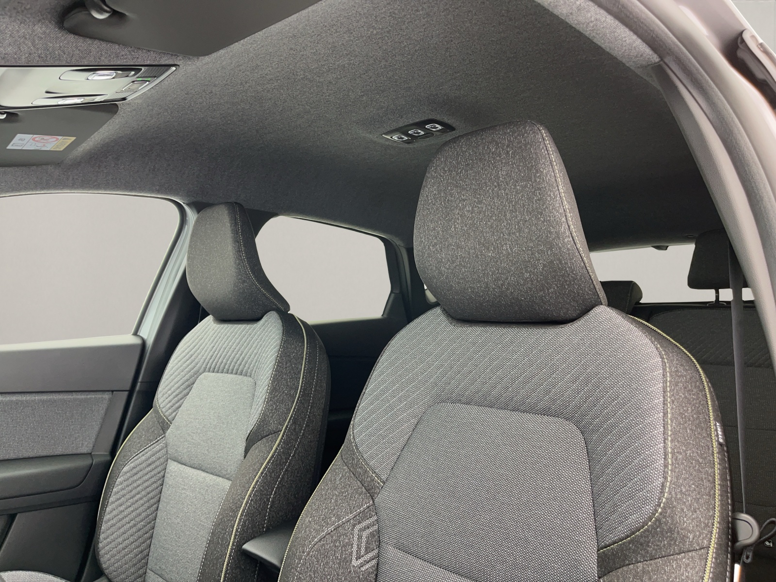 RENAULT Captur 1.8 E-Tech techno-image-14