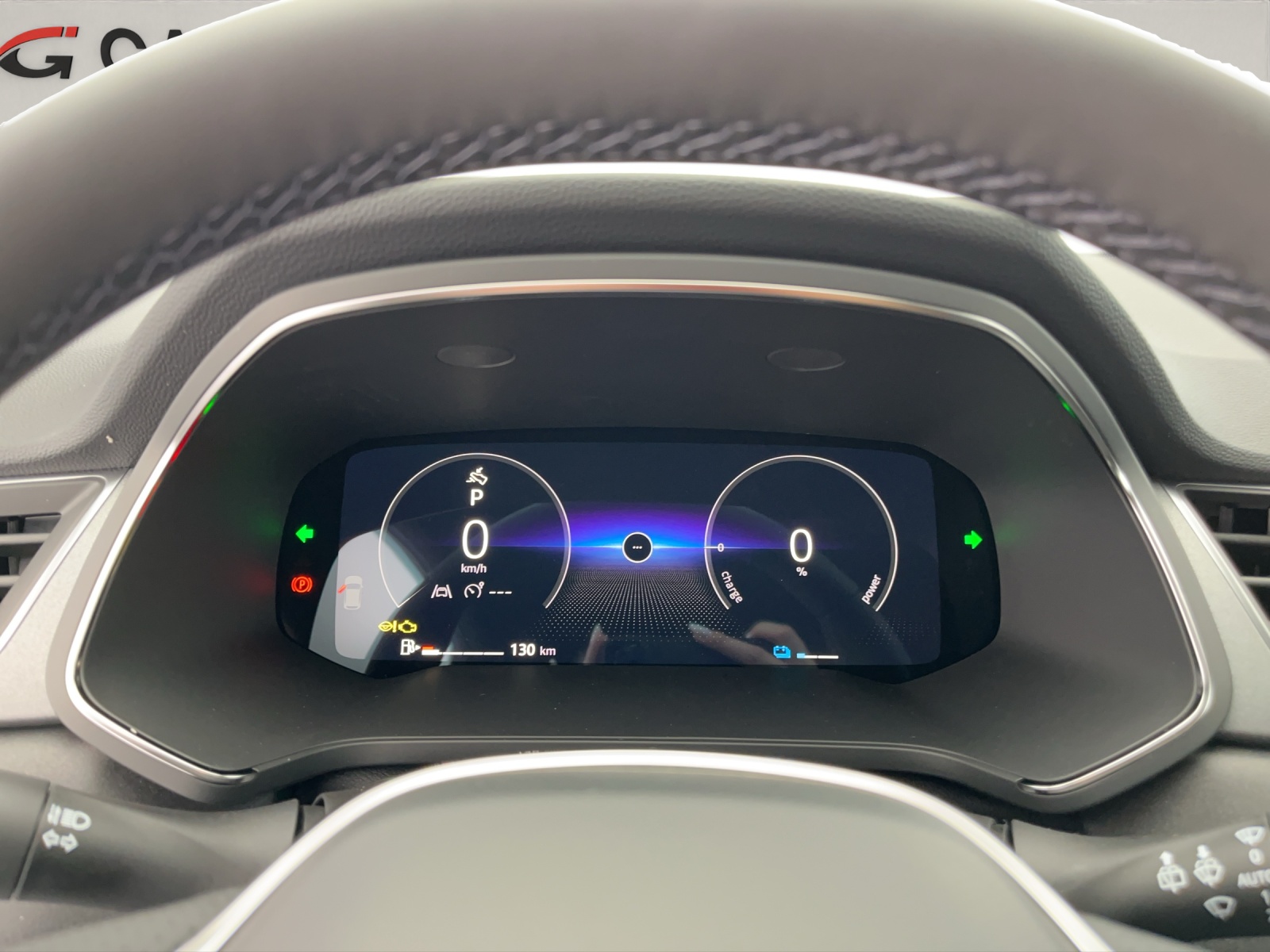 RENAULT Captur 1.8 E-Tech techno-image-10
