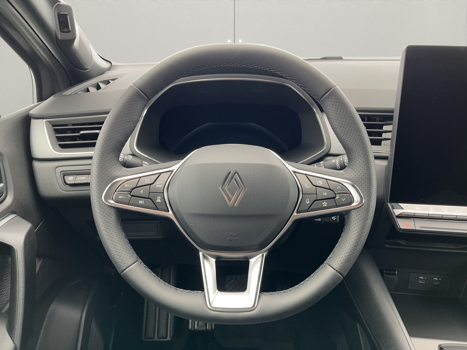 RENAULT Captur 1.8 E-Tech techno-image-9