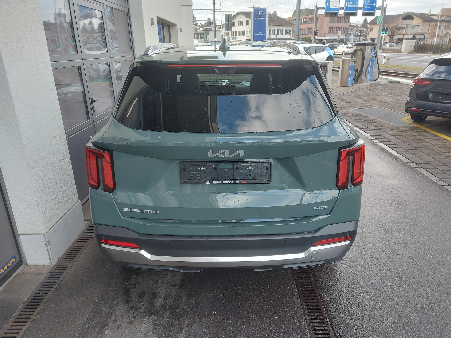 KIA Sorento 1.6 T-GDi Plug-in Hybrid Style 7P-image-12
