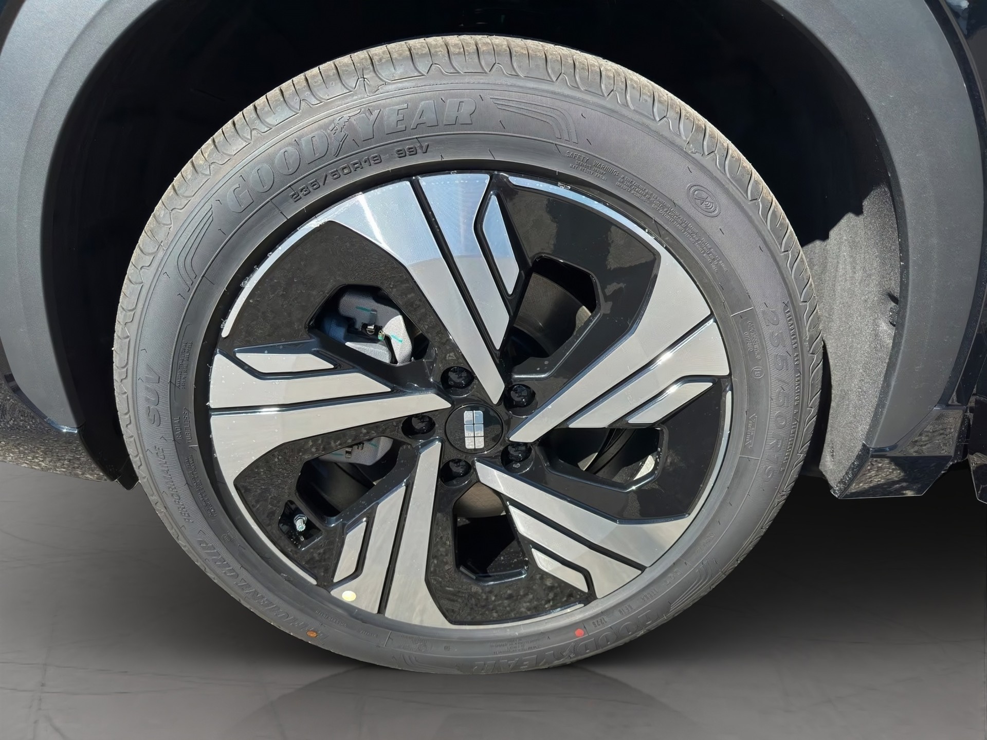 GEELY E5 Max+-image-13