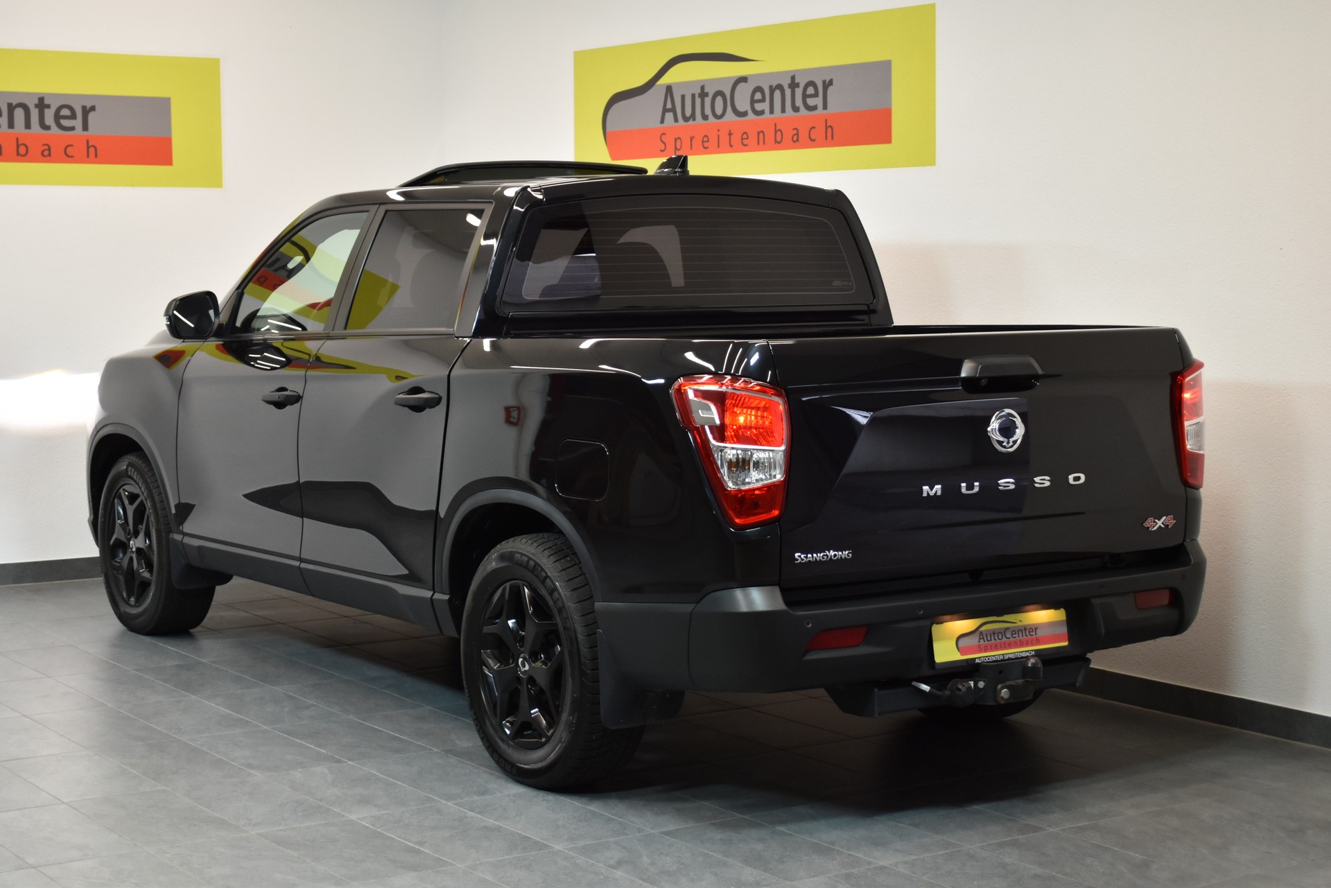 KGM-SsangYong Musso 2.2 Sapphire 4WD A-image-11
