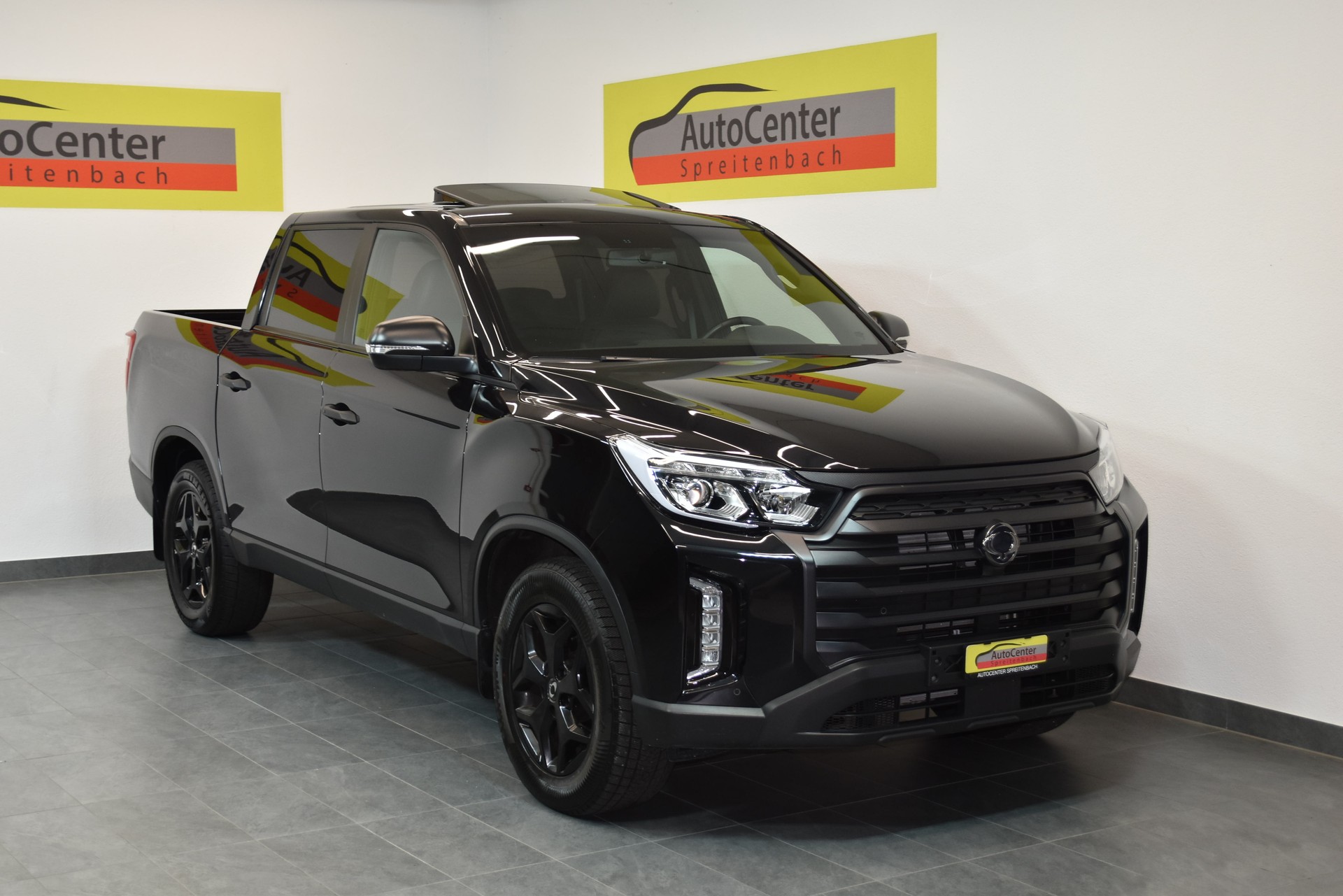 KGM-SsangYong Musso 2.2 Sapphire 4WD A-image-0