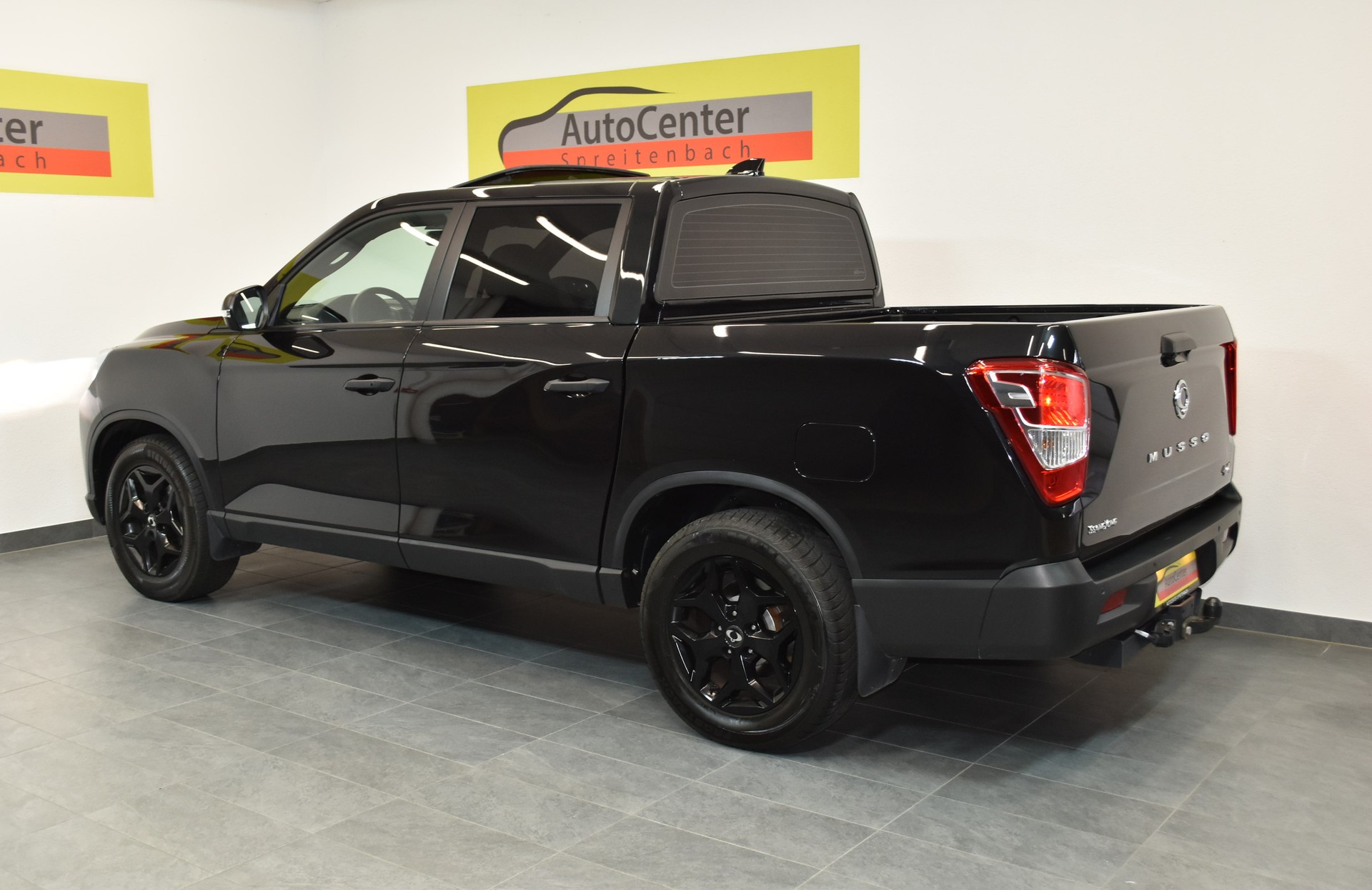 KGM-SsangYong Musso 2.2 Sapphire 4WD A-image-10