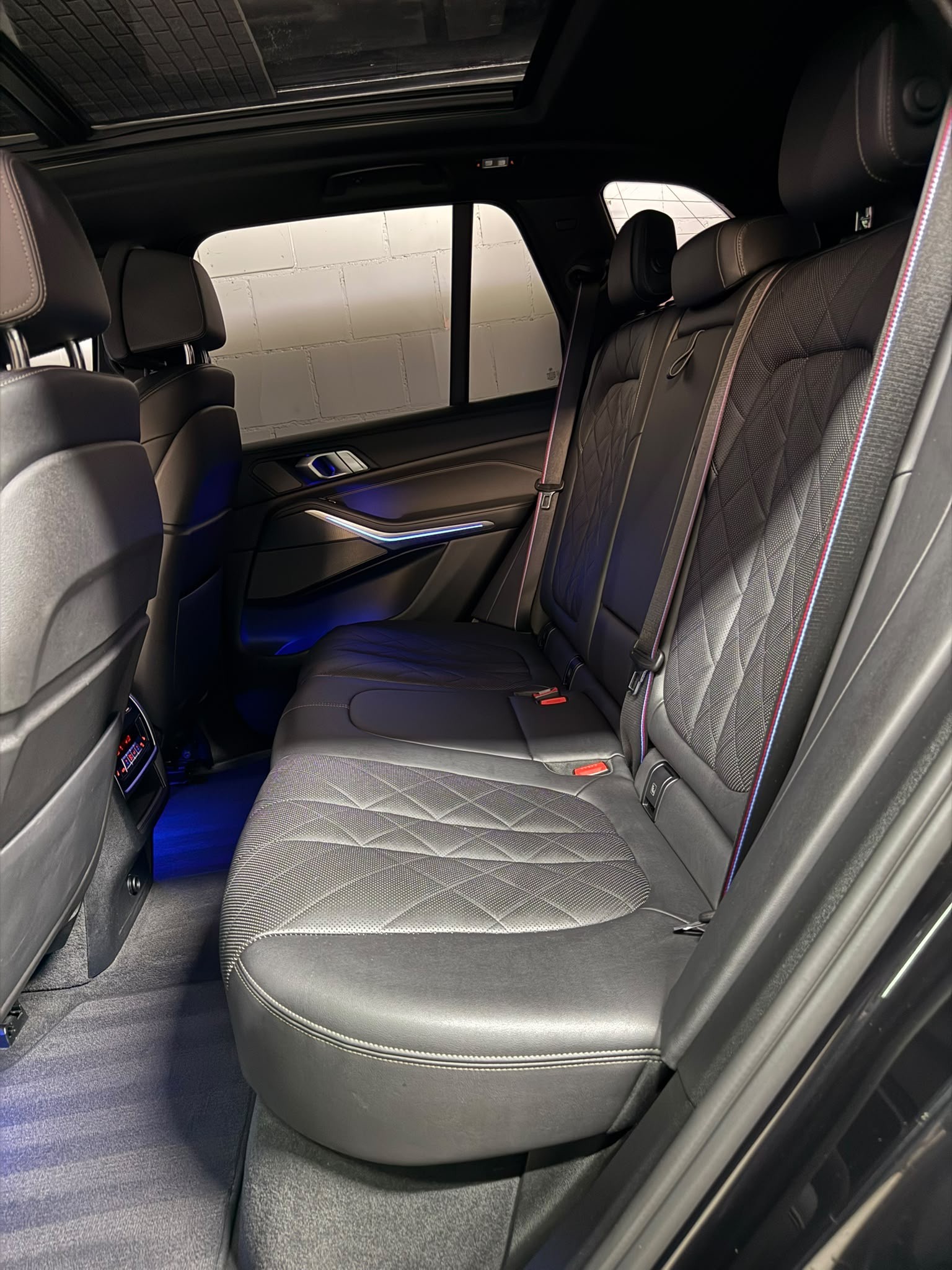 BMW X5 xDrive 48V 40d M Sport Steptronic | Laser Licht | Panorama | AHK | CH- Auto | Full Option |-image-20