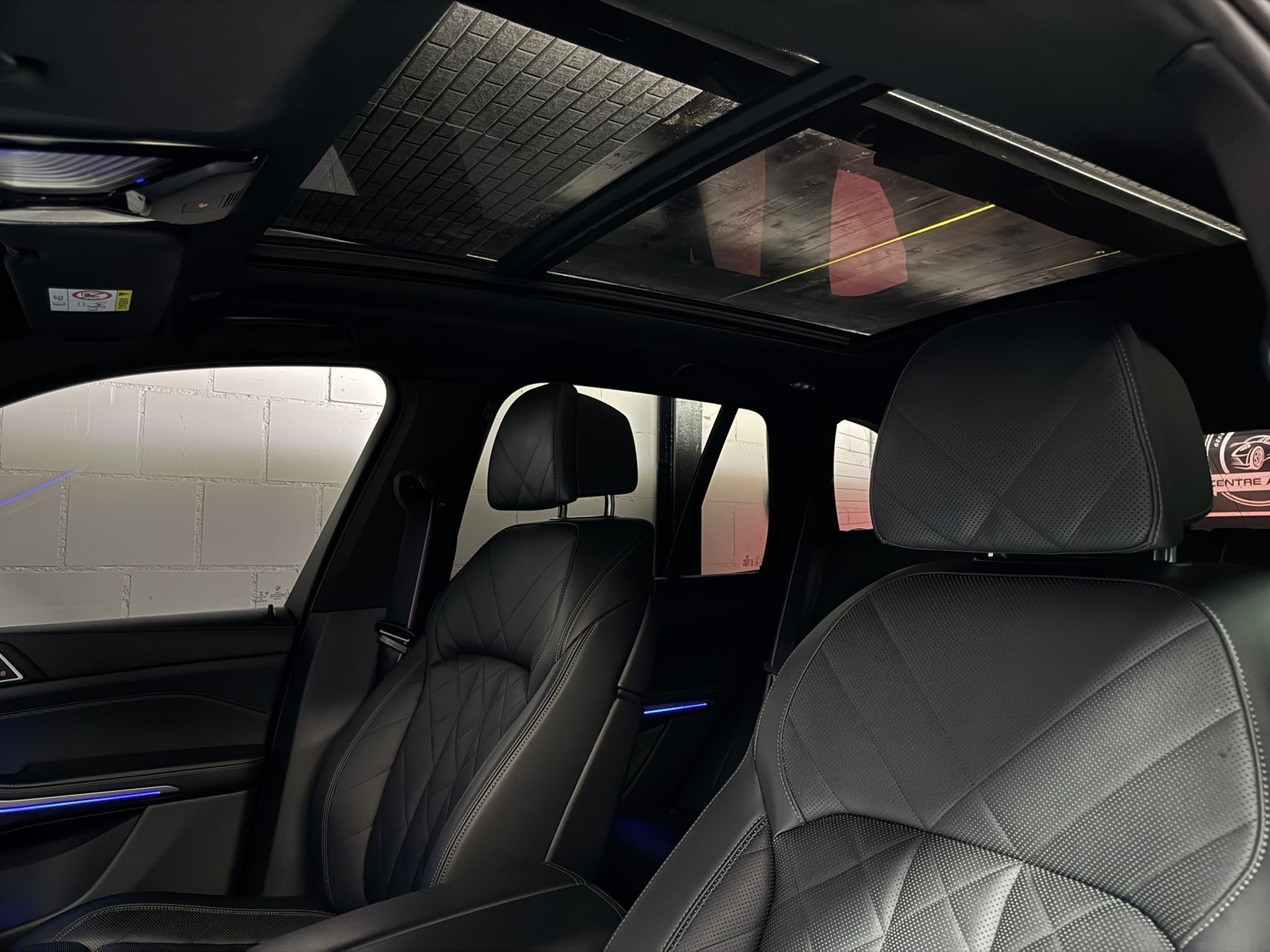 BMW X5 xDrive 48V 40d M Sport Steptronic | Laser Licht | Panorama | AHK | CH- Auto | Full Option |-image-8