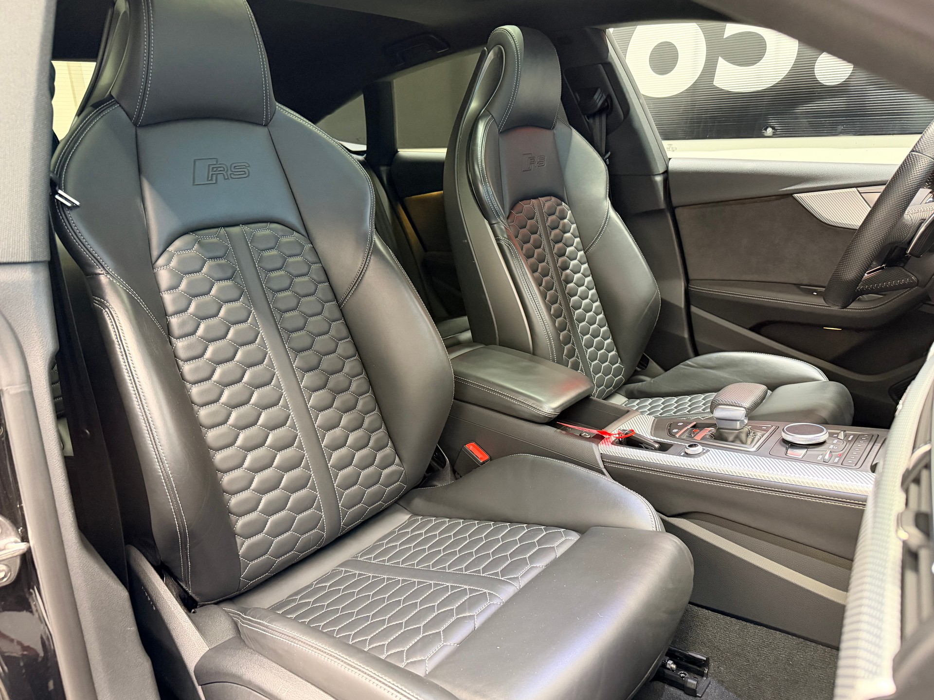AUDI RS5 Sportback 2.9 TFSI quattro tiptronic-image-24