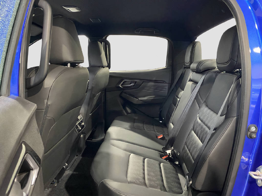ISUZU D-Max Crew Pick-up 1.9 DDi N60 Nitro Sport 4x4-image-10