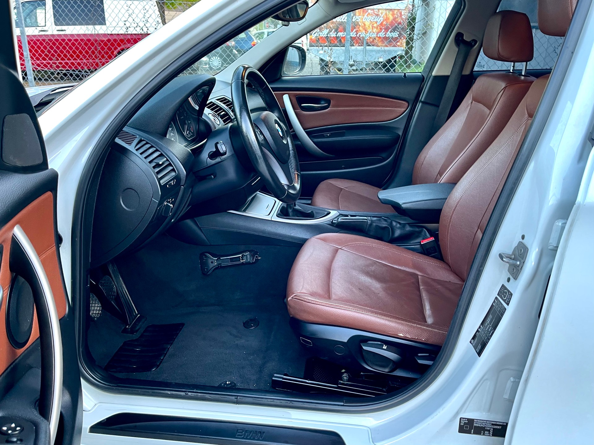 BMW 116i-image-23