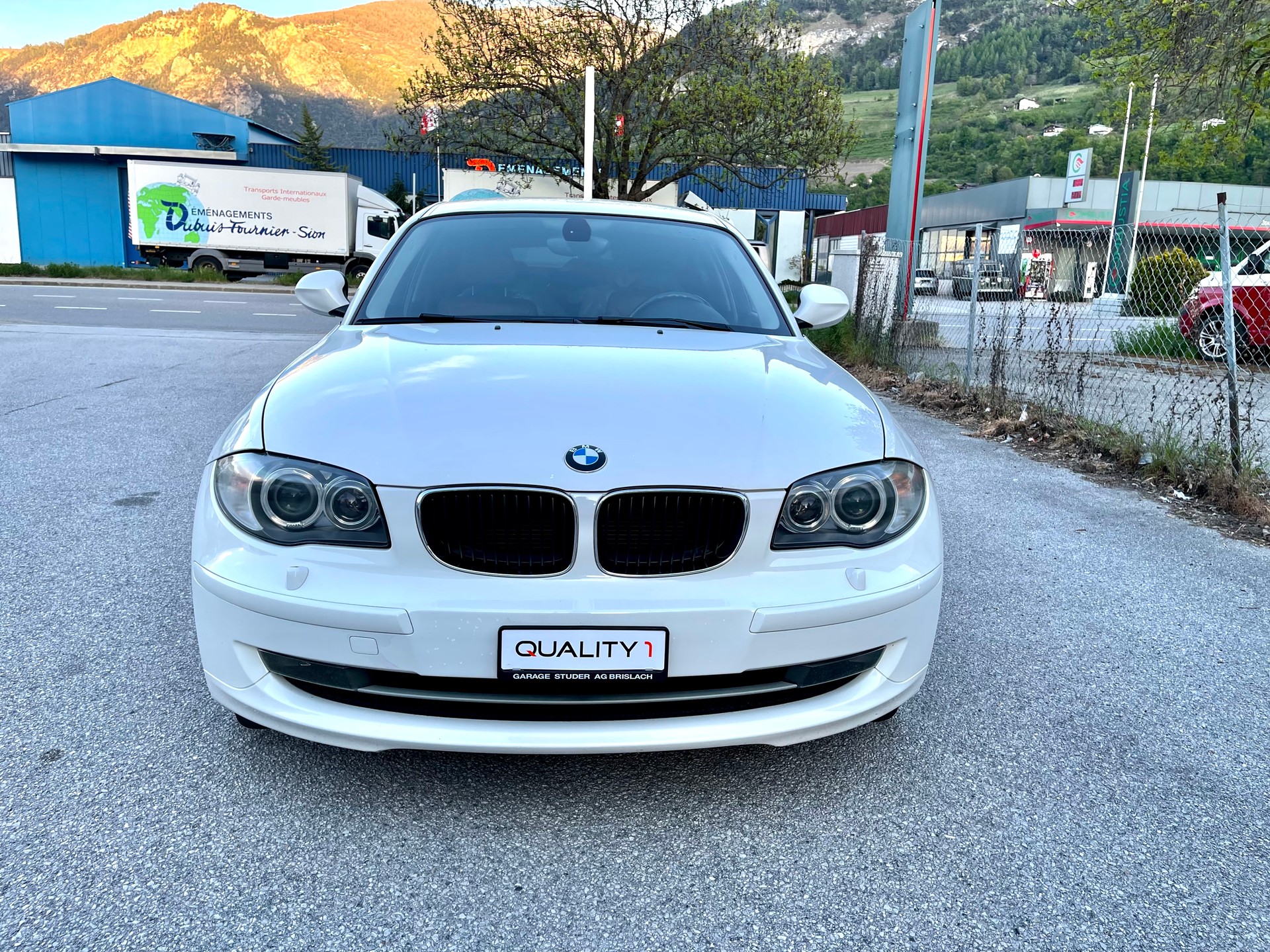 BMW 116i-image-13