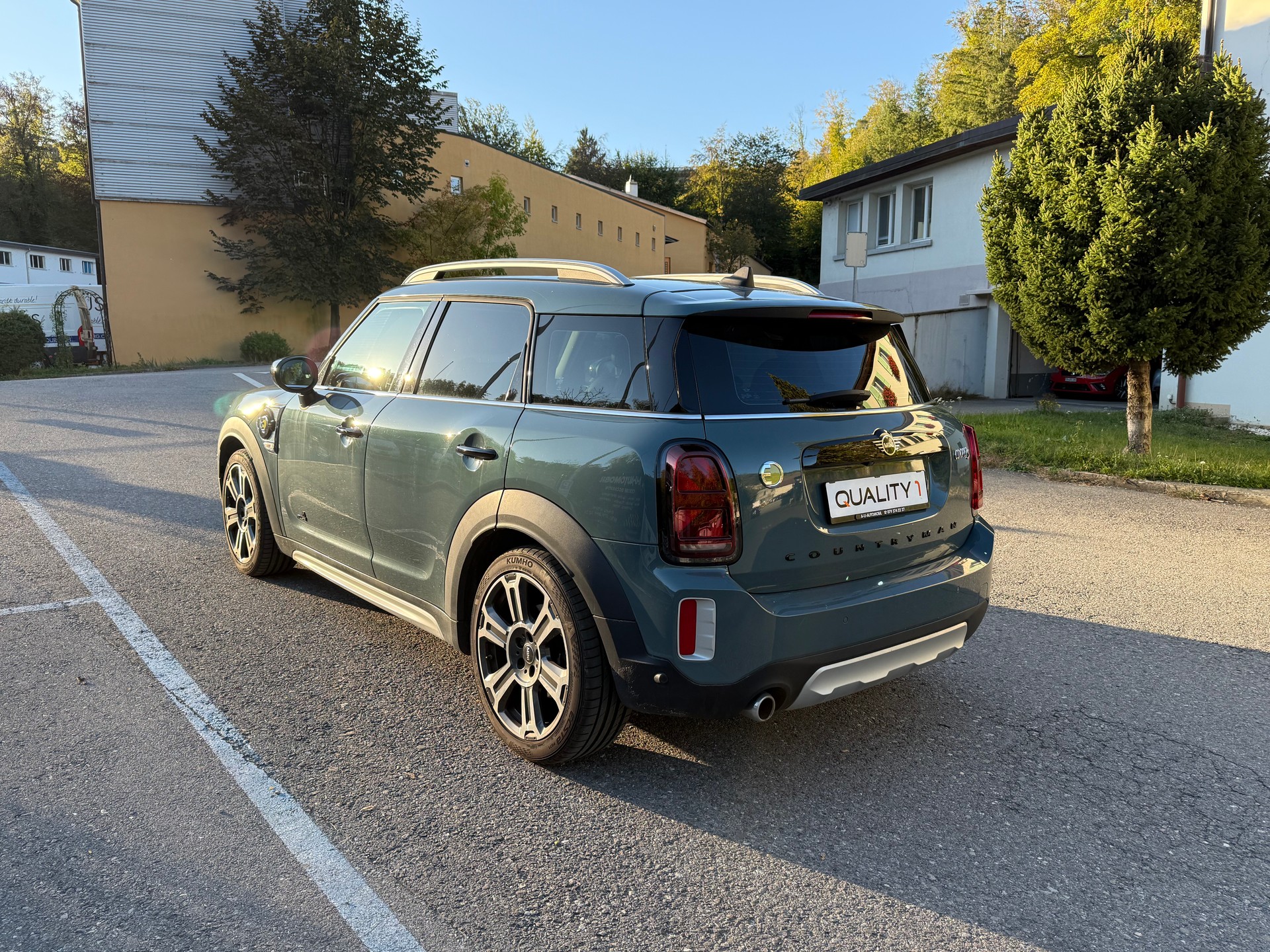 MINI Countryman Cooper SE ALL4 PHEV Steptronic-image-4