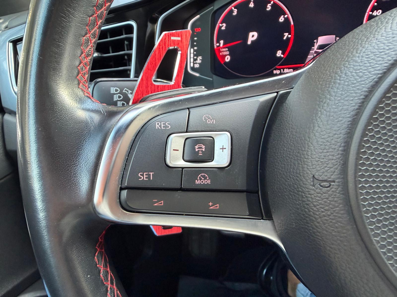 VW Polo 2.0 TSI GTI DSG-image-11
