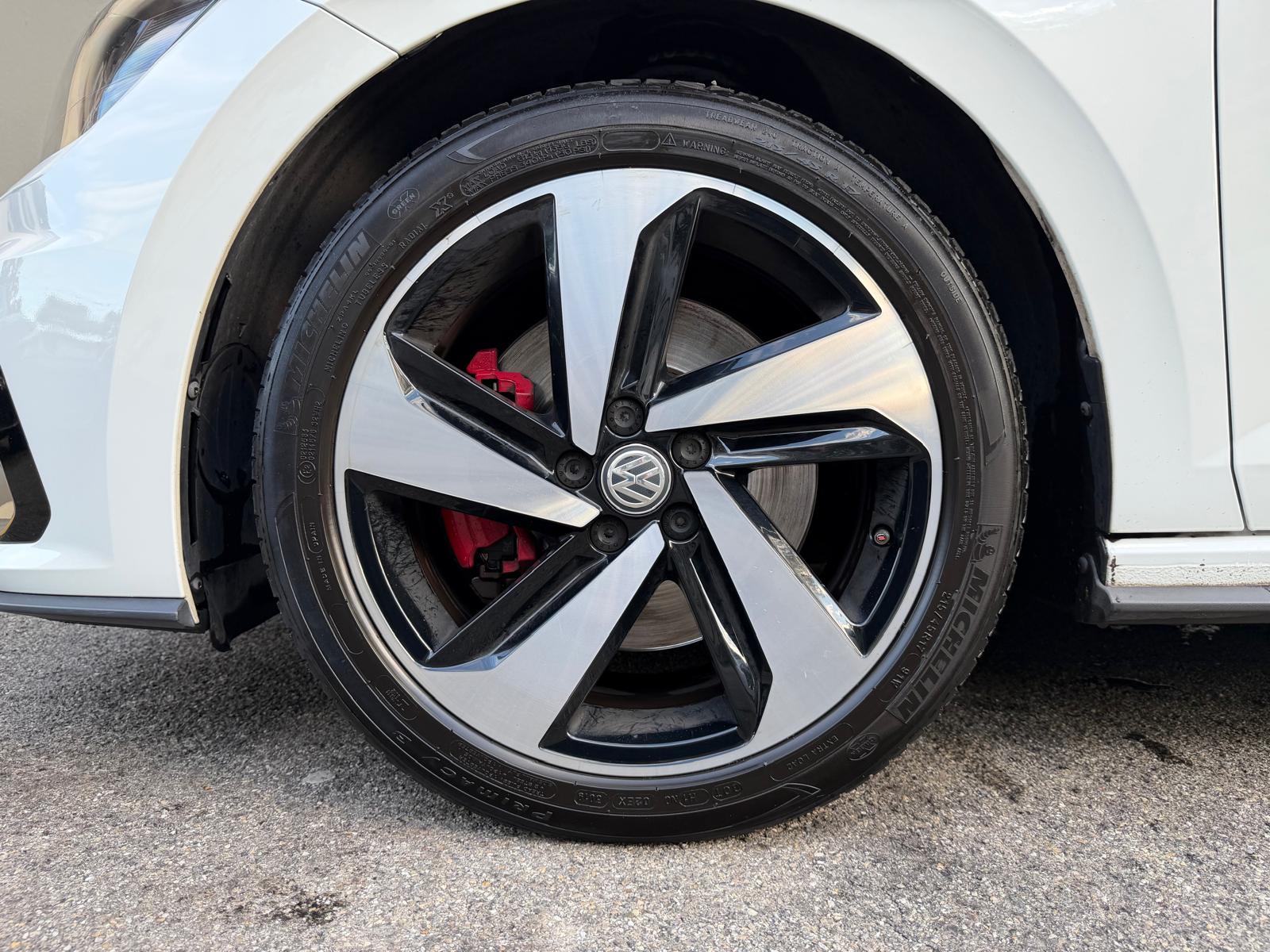 VW Polo 2.0 TSI GTI DSG-image-5
