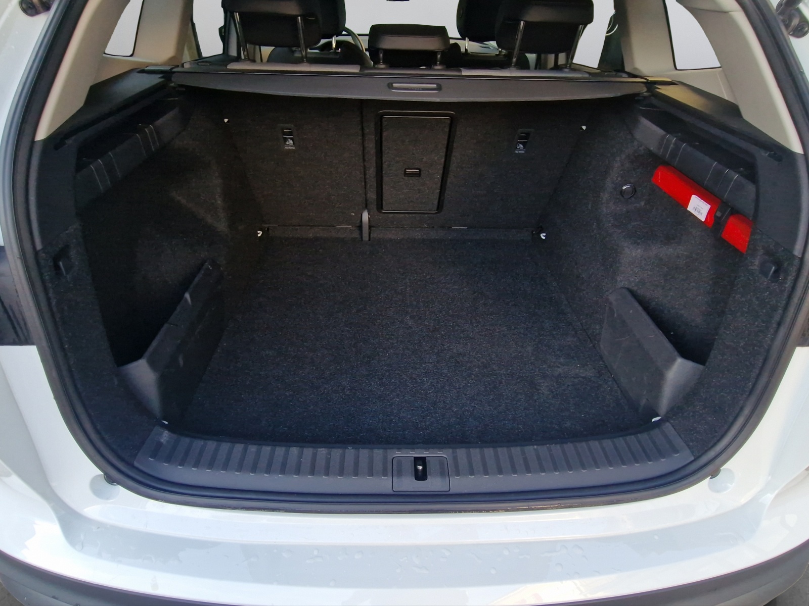 SKODA Enyaq iV 60-image-11