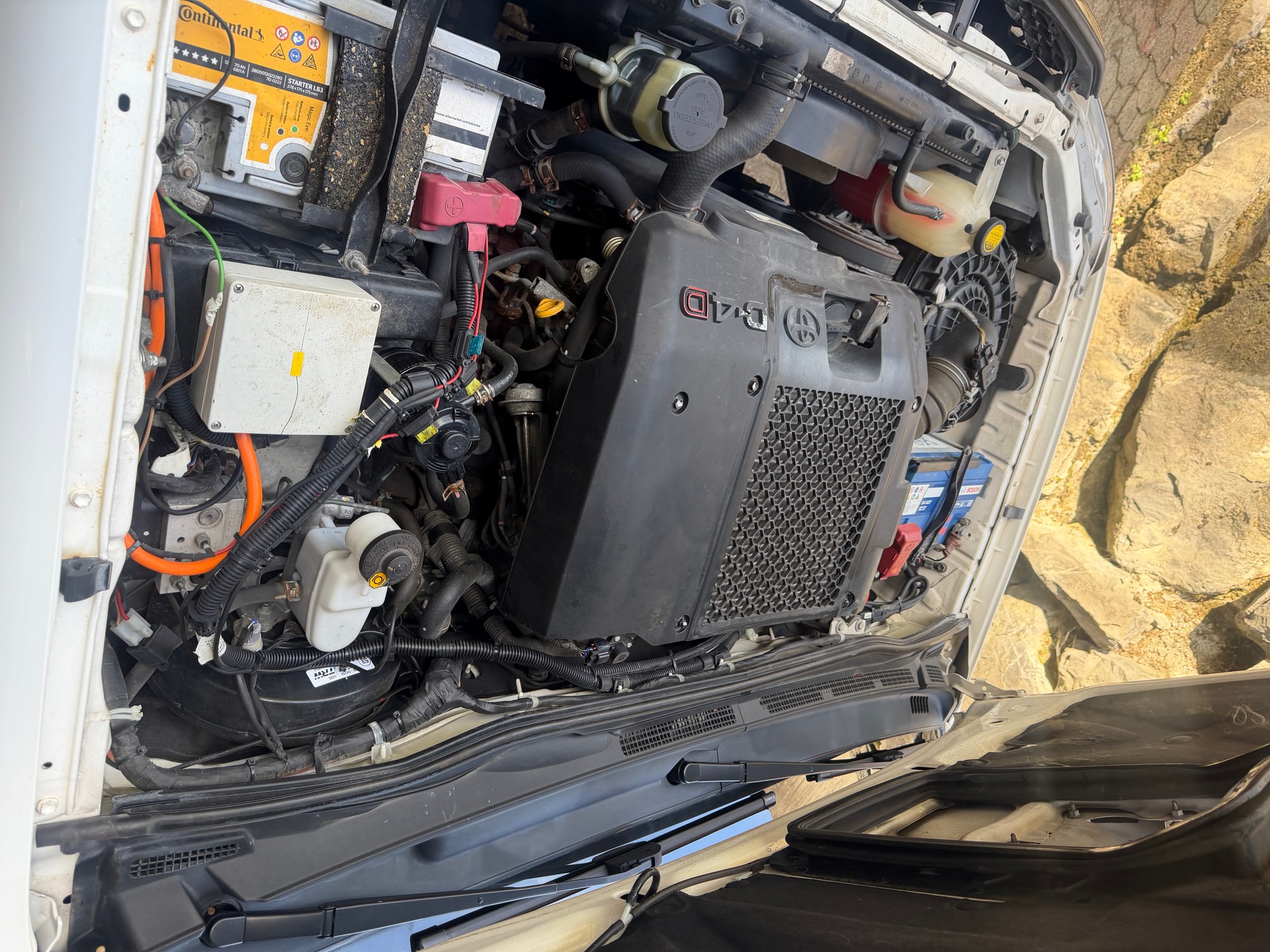 TOYOTA Hilux 4x4 SingleCab LineaTerra-image-14