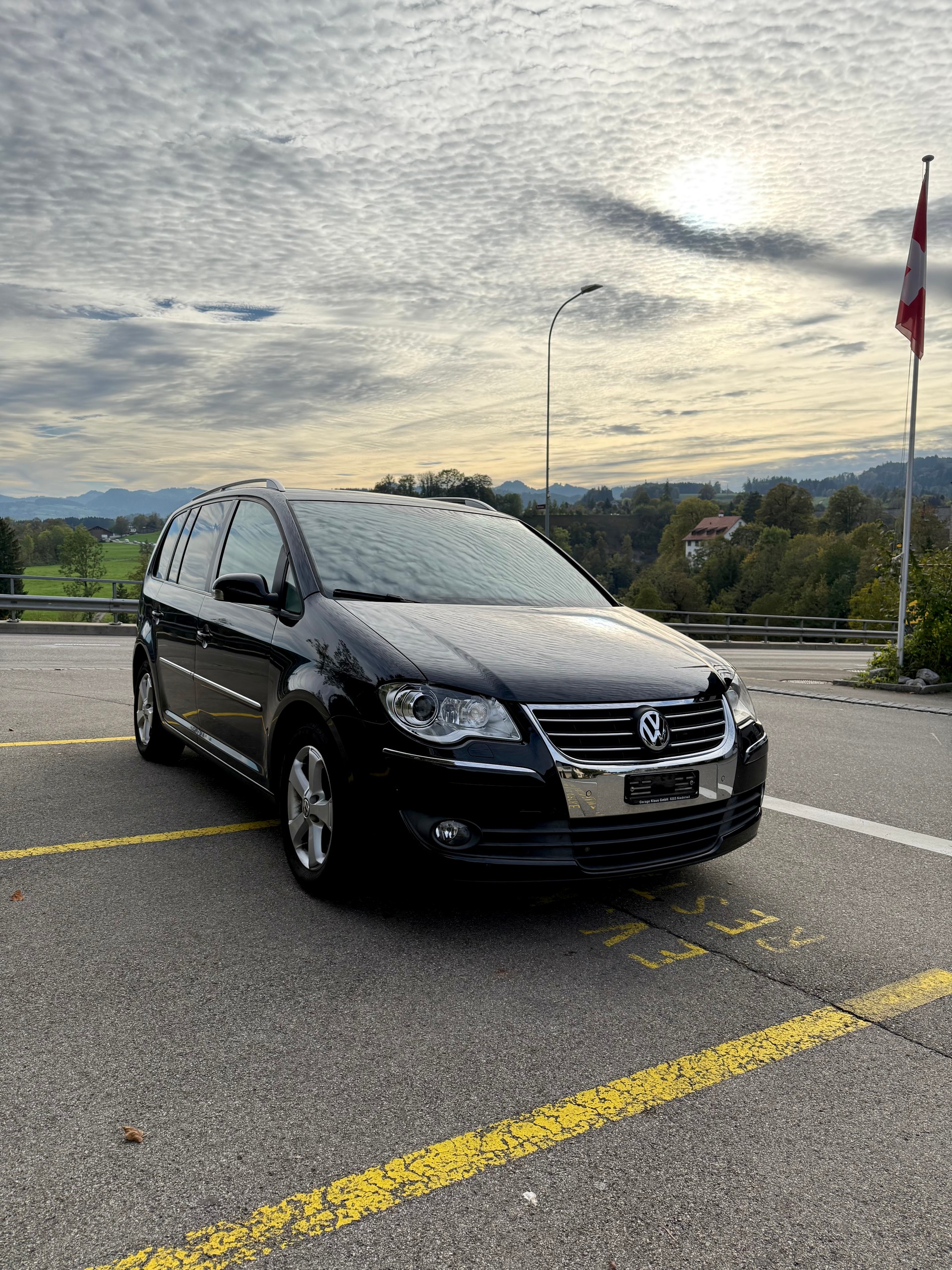 VW Touran 1.4 TSI Highline DSG-image-8
