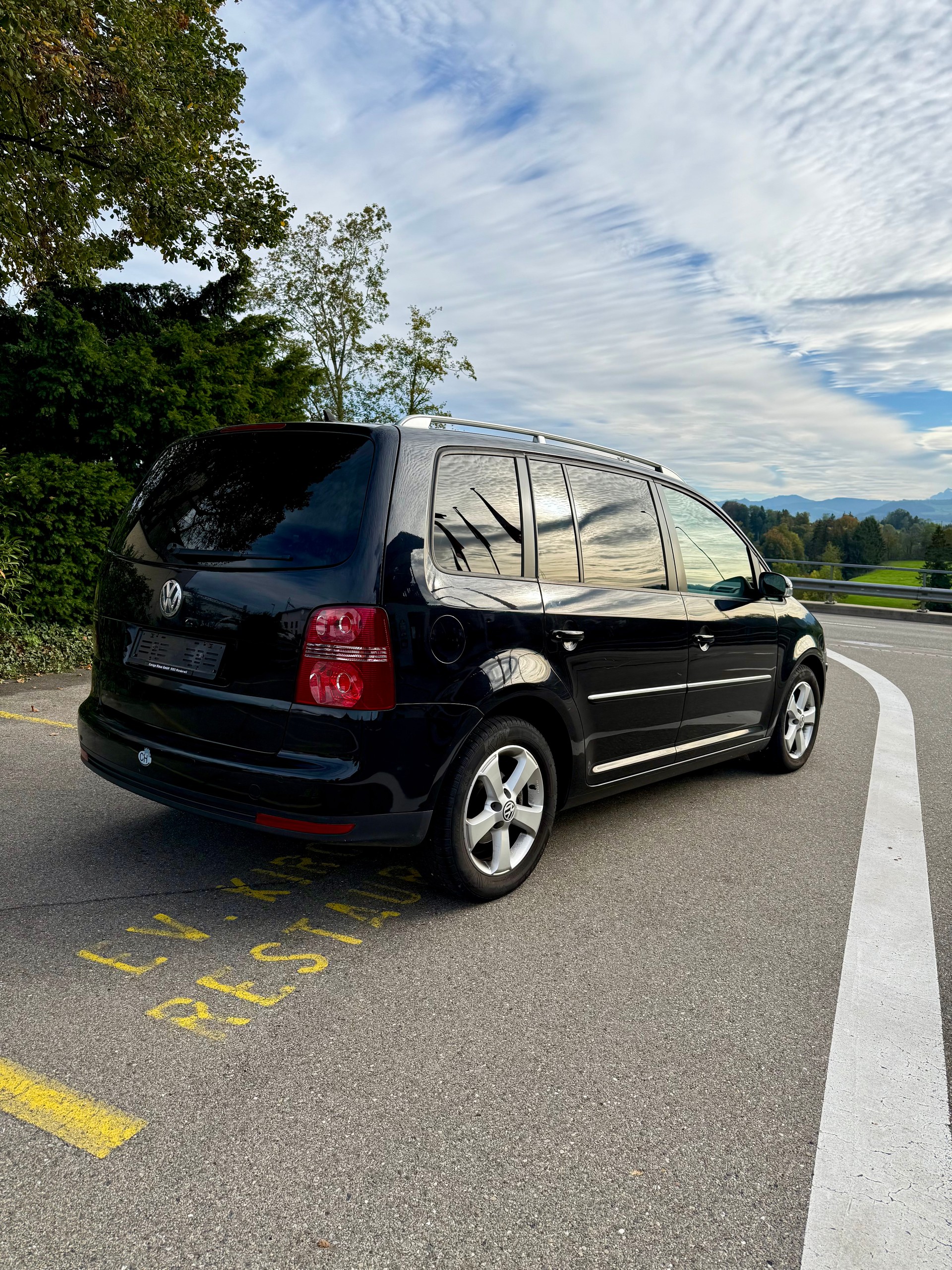 VW Touran 1.4 TSI Highline DSG-image-5