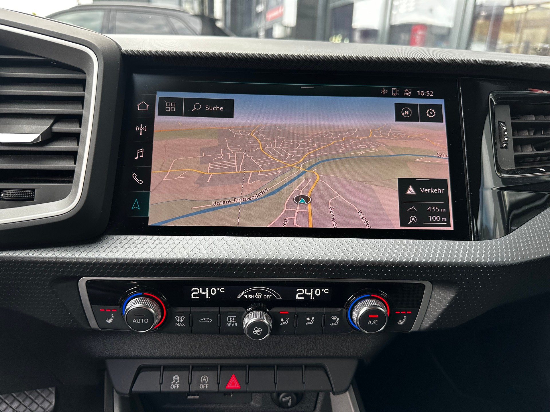 AUDI A1 Sportback 30 TFSI advanced S-tronic-image-9