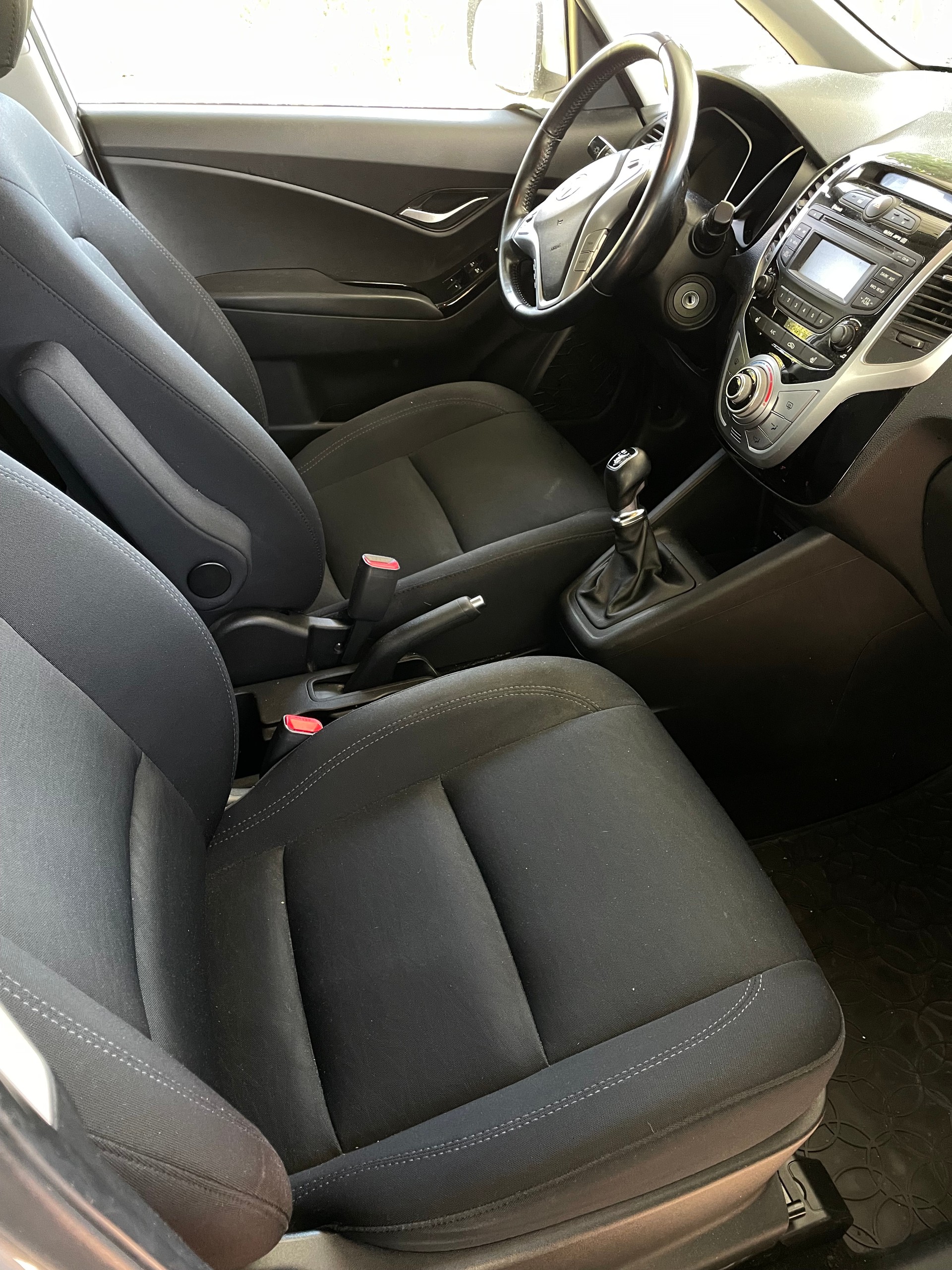 HYUNDAI 1.6 Amplia-image-5