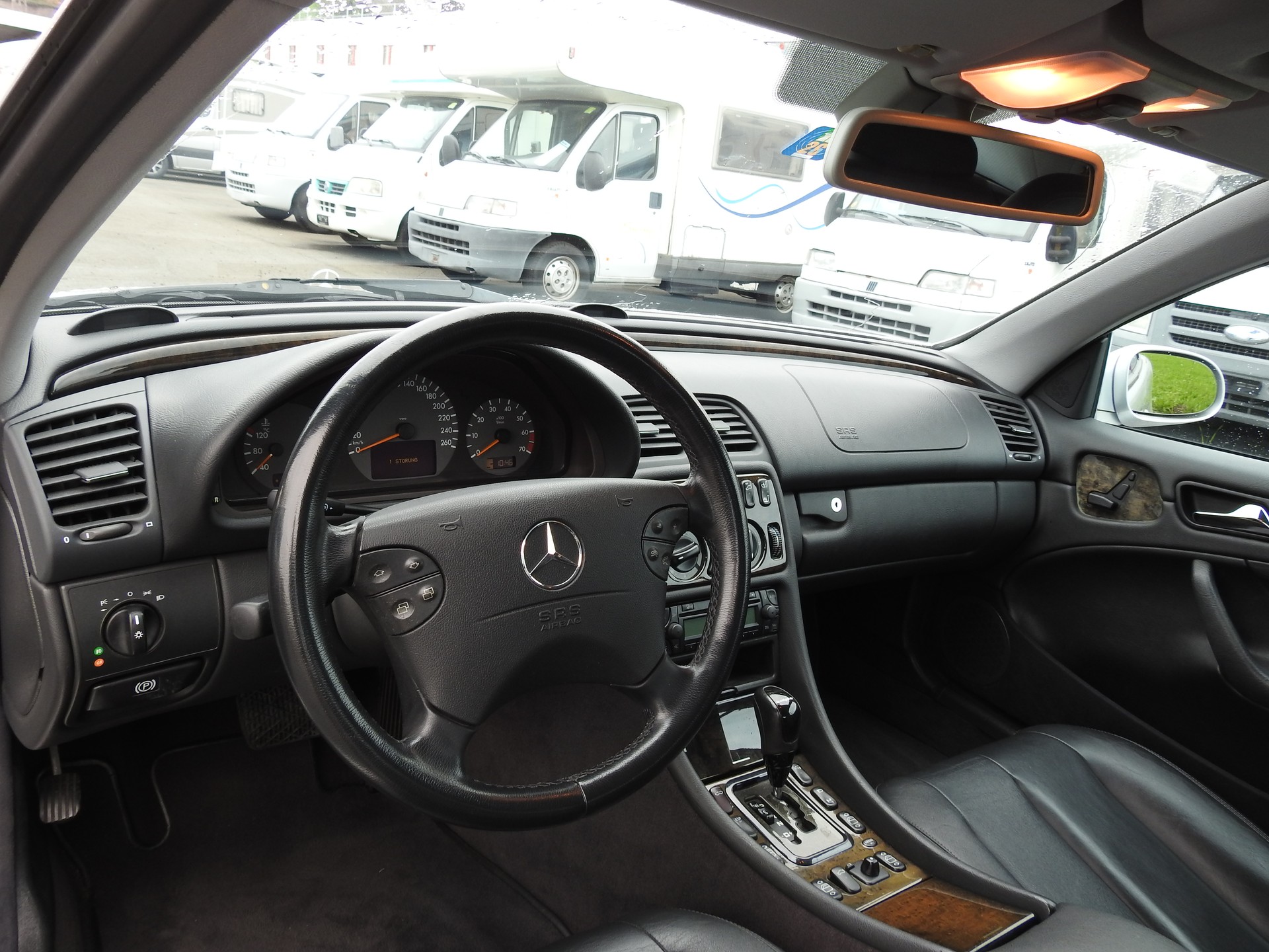 MERCEDES-BENZ CLK 320 Avantgarde Automatic-image-11