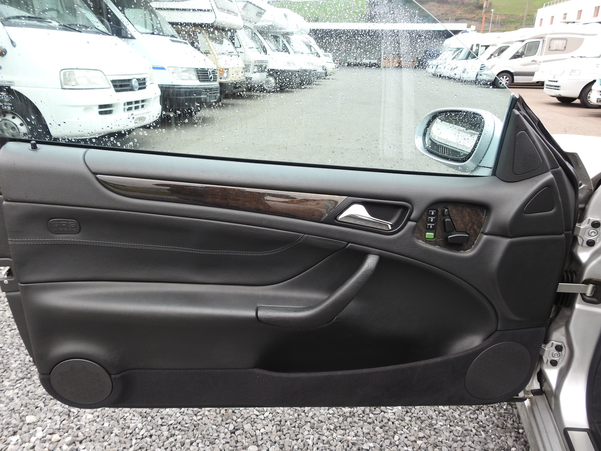MERCEDES-BENZ CLK 320 Avantgarde Automatic-image-10