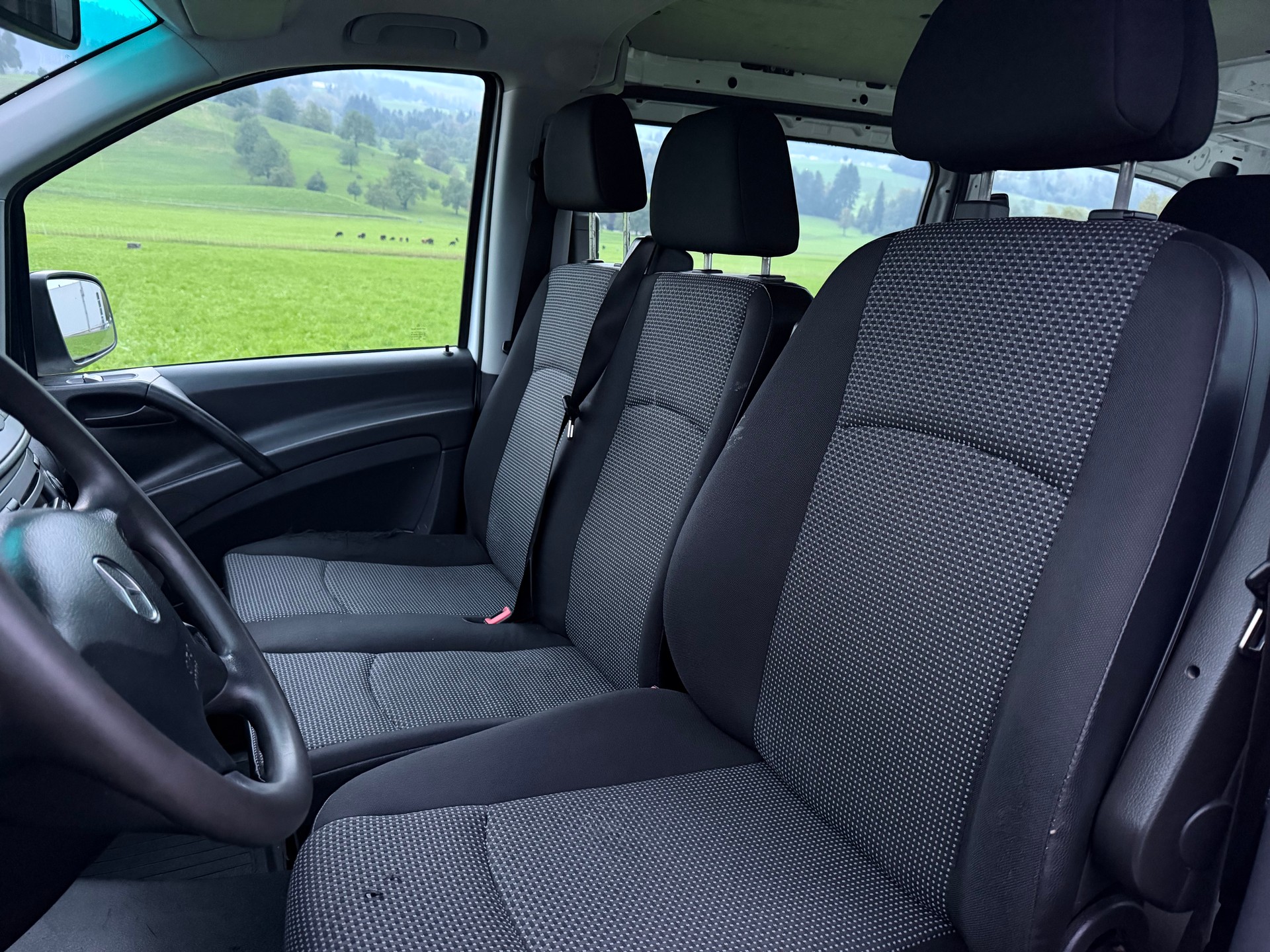 MERCEDES-BENZ Vito 116 CDI Mixto L 4Matic A-image-9