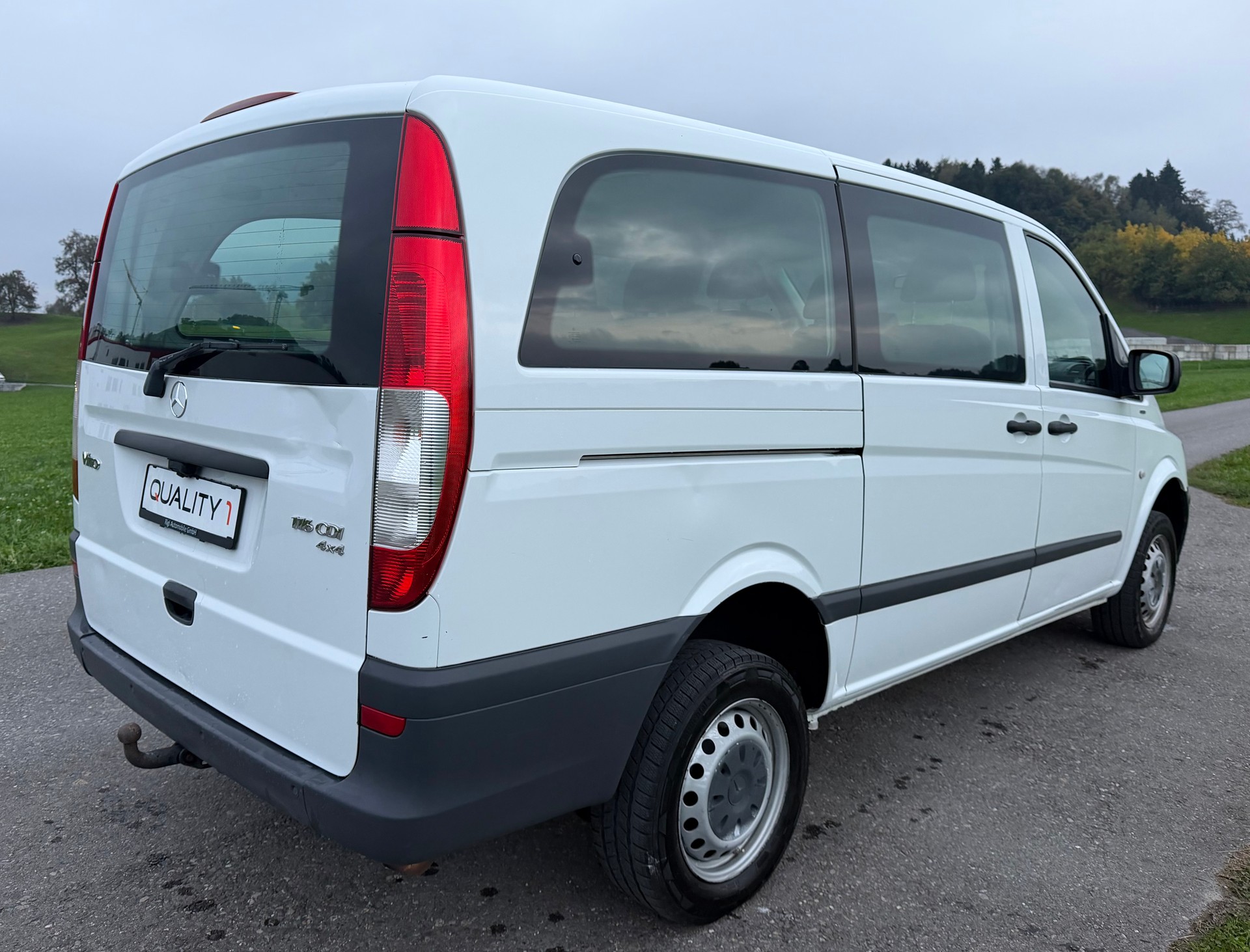 MERCEDES-BENZ Vito 116 CDI Mixto L 4Matic A-image-6