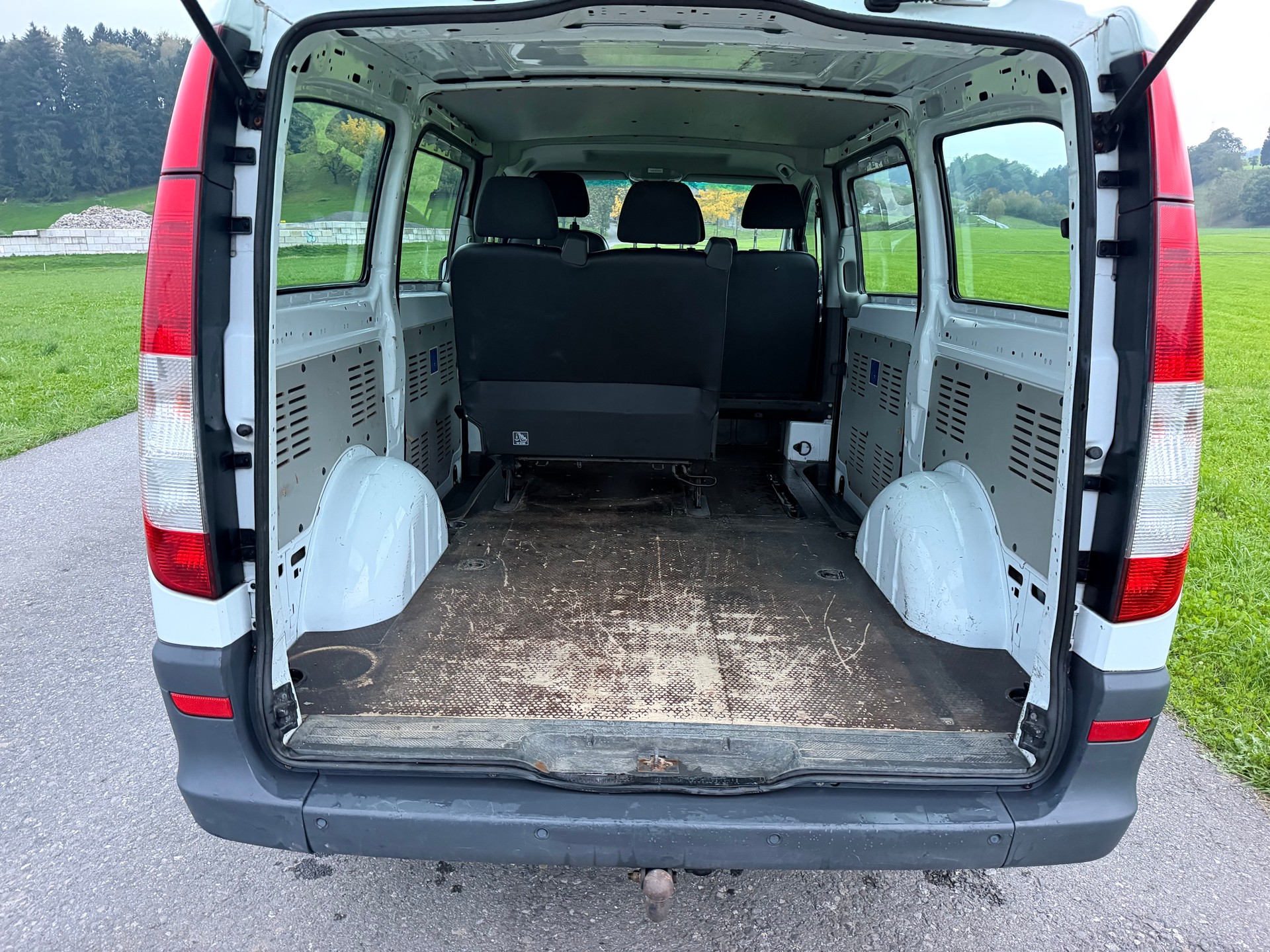 MERCEDES-BENZ Vito 116 CDI Mixto L 4Matic A-image-15