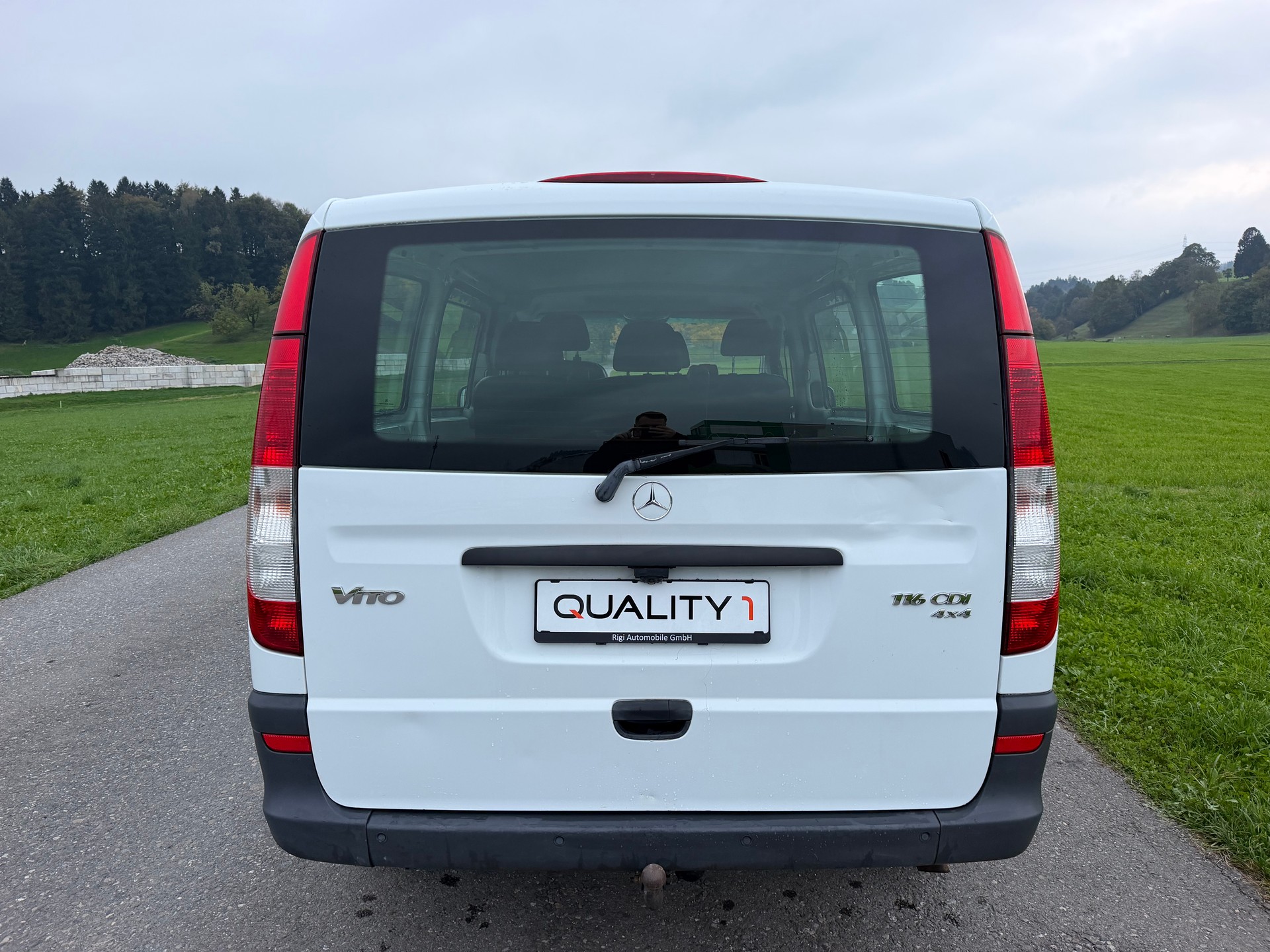 MERCEDES-BENZ Vito 116 CDI Mixto L 4Matic A-image-5