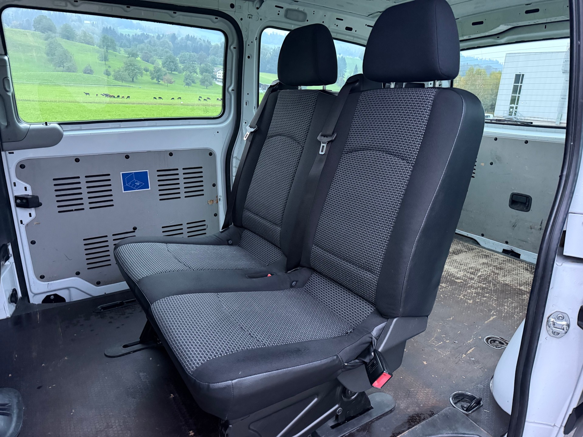MERCEDES-BENZ Vito 116 CDI Mixto L 4Matic A-image-14