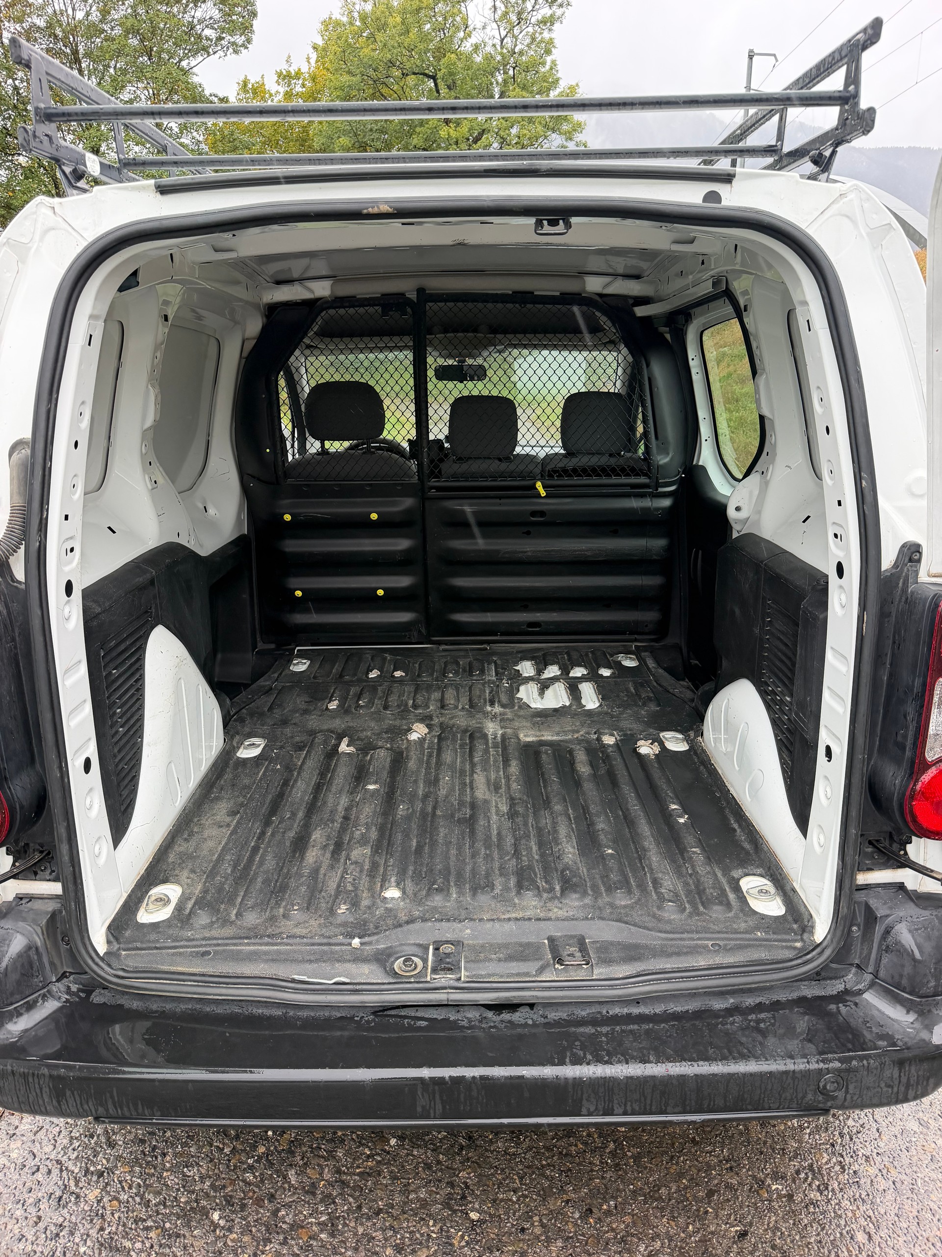 PEUGEOT Partner 1.6 VTi Active-image-6