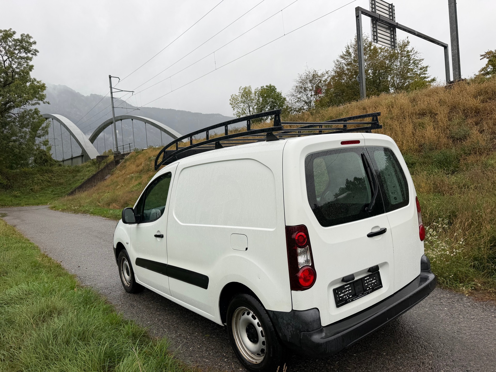PEUGEOT Partner 1.6 VTi Active-image-3