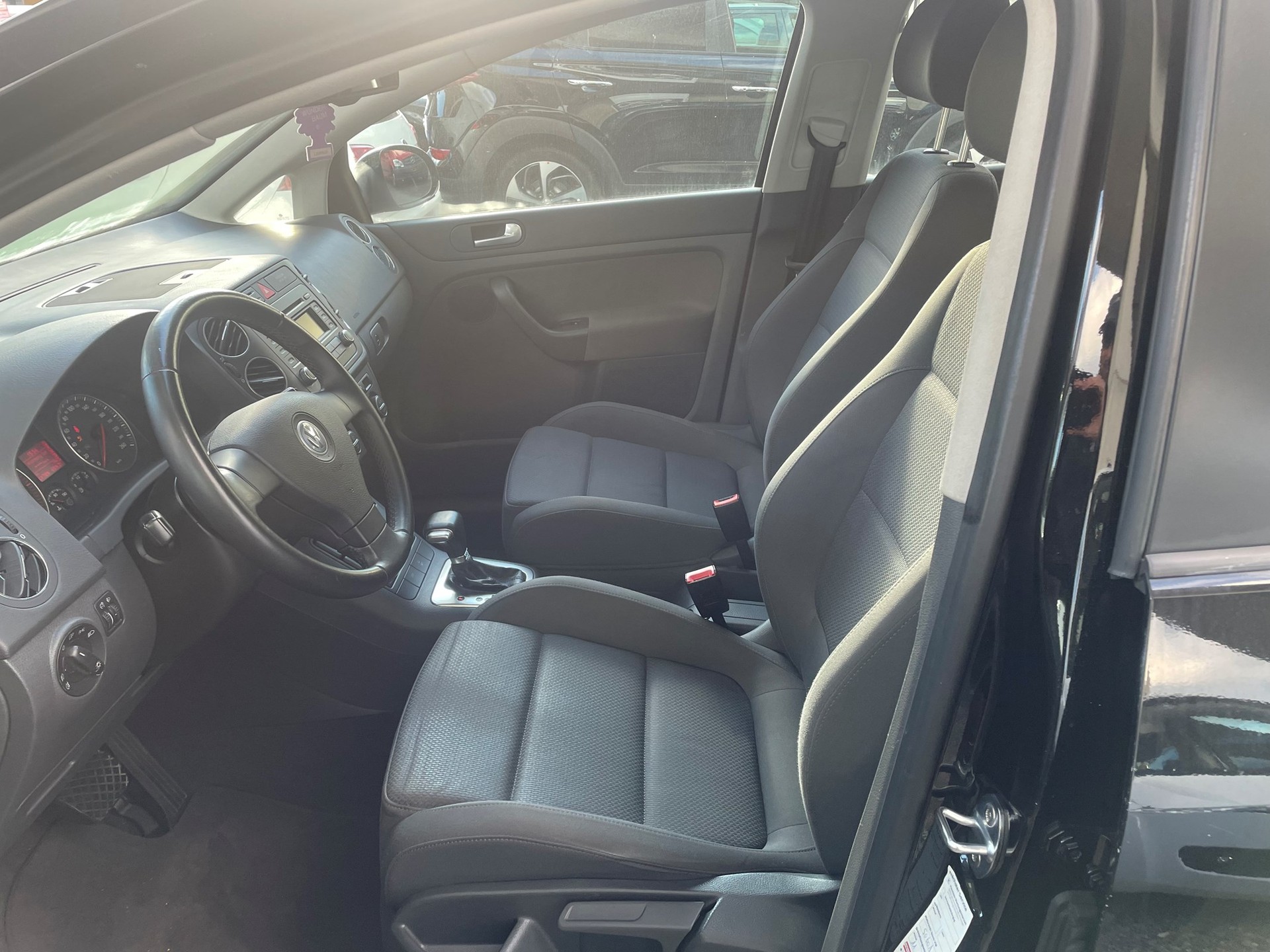 VW Golf Plus 2.0 TDI Comfortline-image-5
